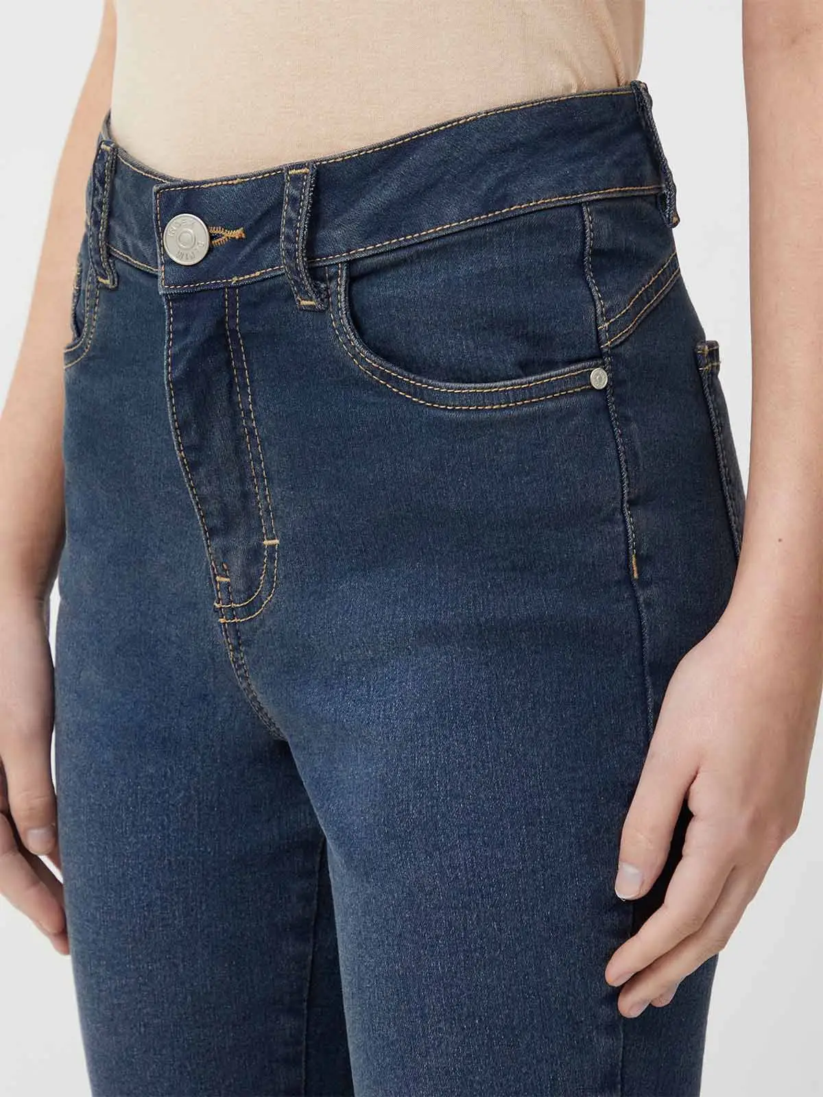 JEAN ALGODÓN FLARE MUJER INDEX ZOE PUSH UP - 4