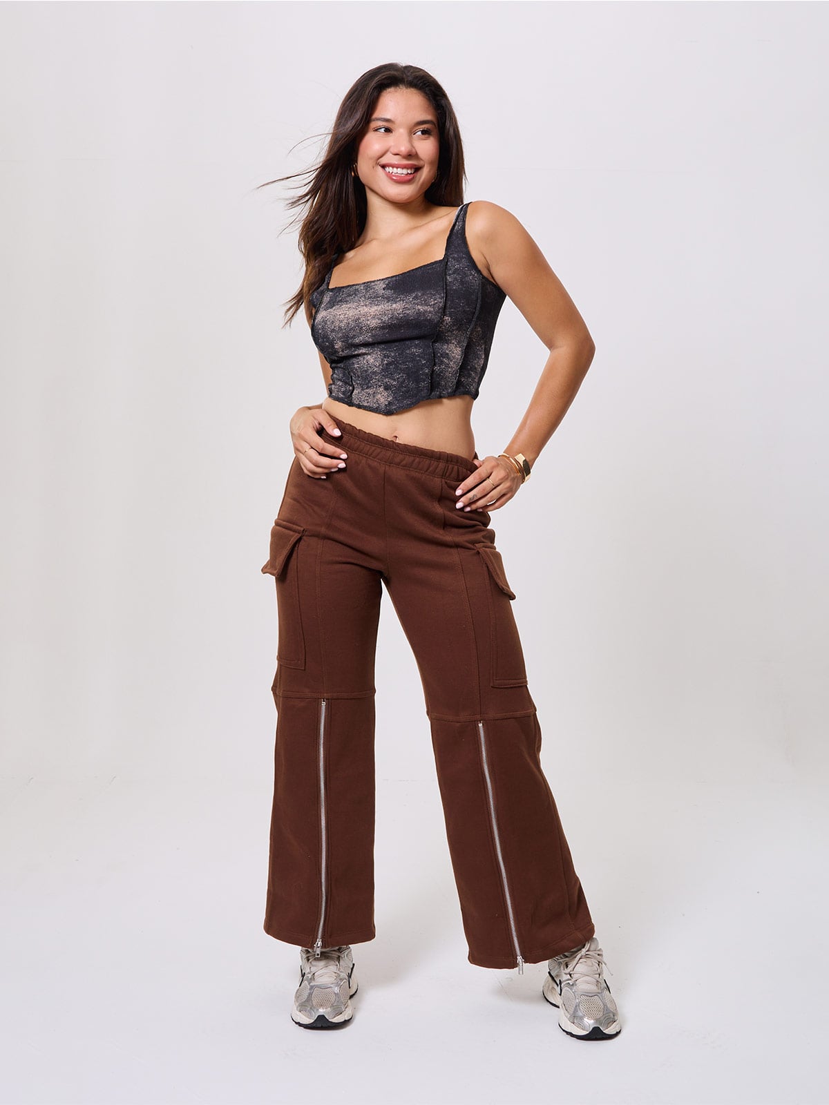 PANTALÓN DE BUZO MUJER ALEJANDRA BAIGORRIA CARGO CIERRE - 1