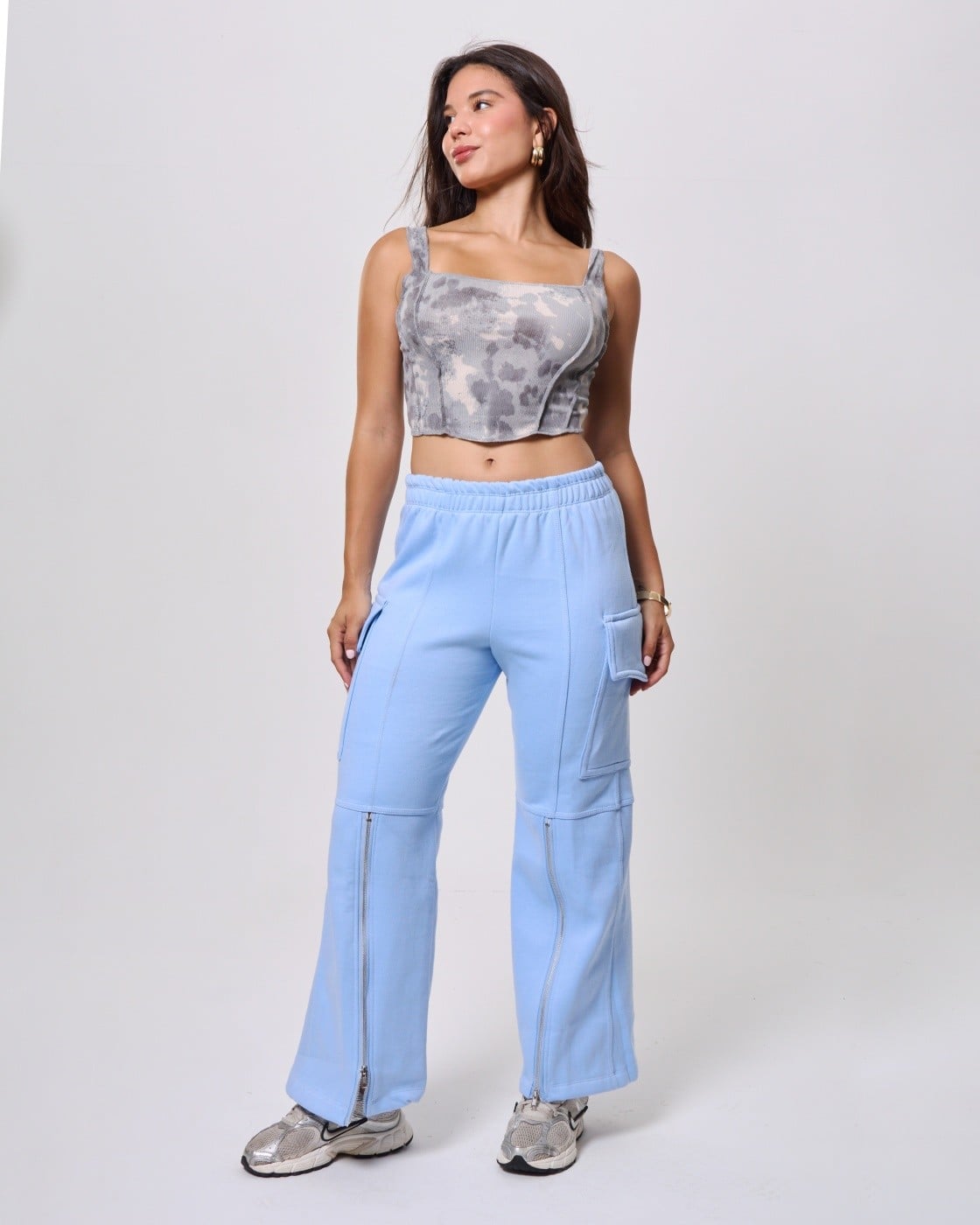 PANTALÓN DE BUZO MUJER ALEJANDRA BAIGORRIA CARGO CIERRE - 1