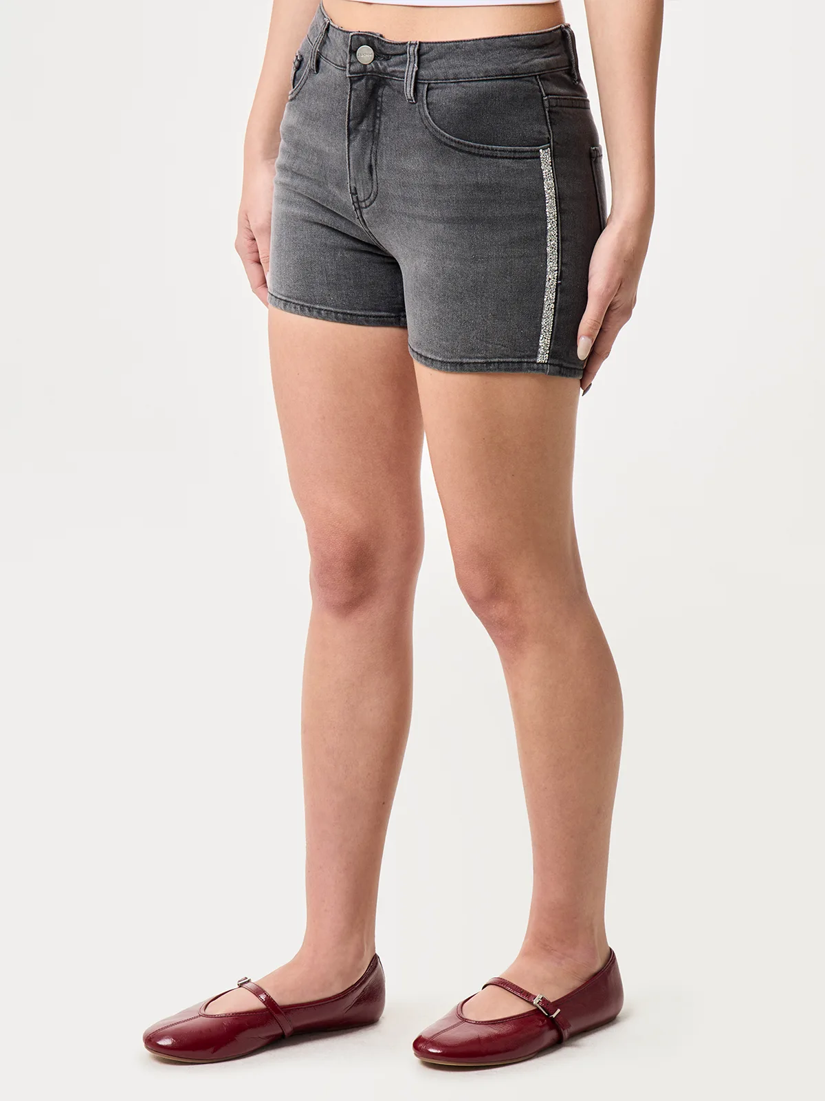 SHORT MUJER BLACKOUT NEW GIANA - 3
