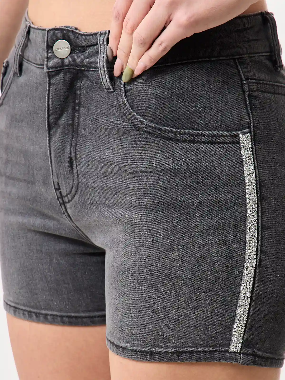 SHORT MUJER BLACKOUT NEW GIANA - 4