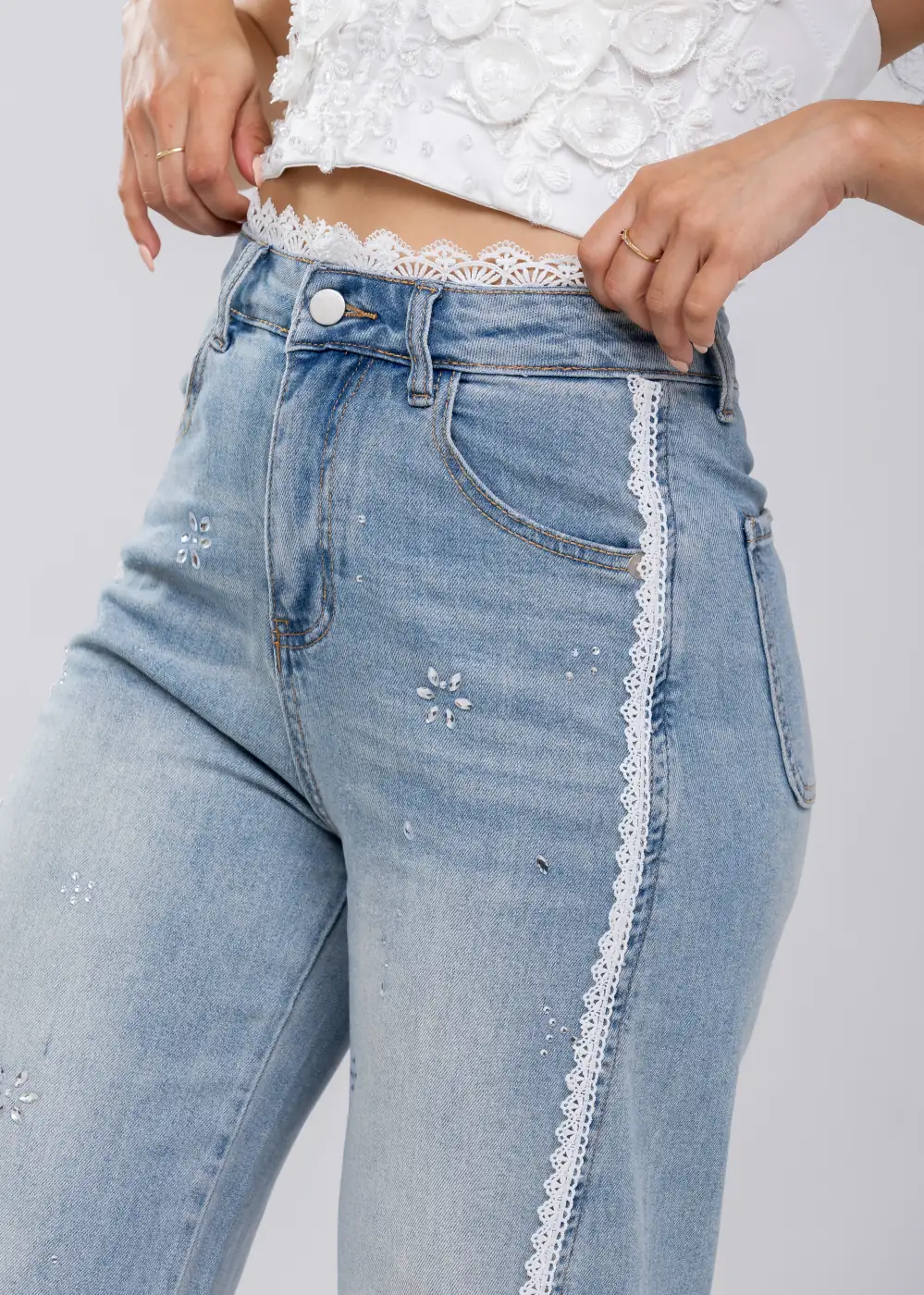 JEAN RECTO MUJER GLAM BY ALEJANDRA BAIGORRIA BLONDA 9A1772 - 4