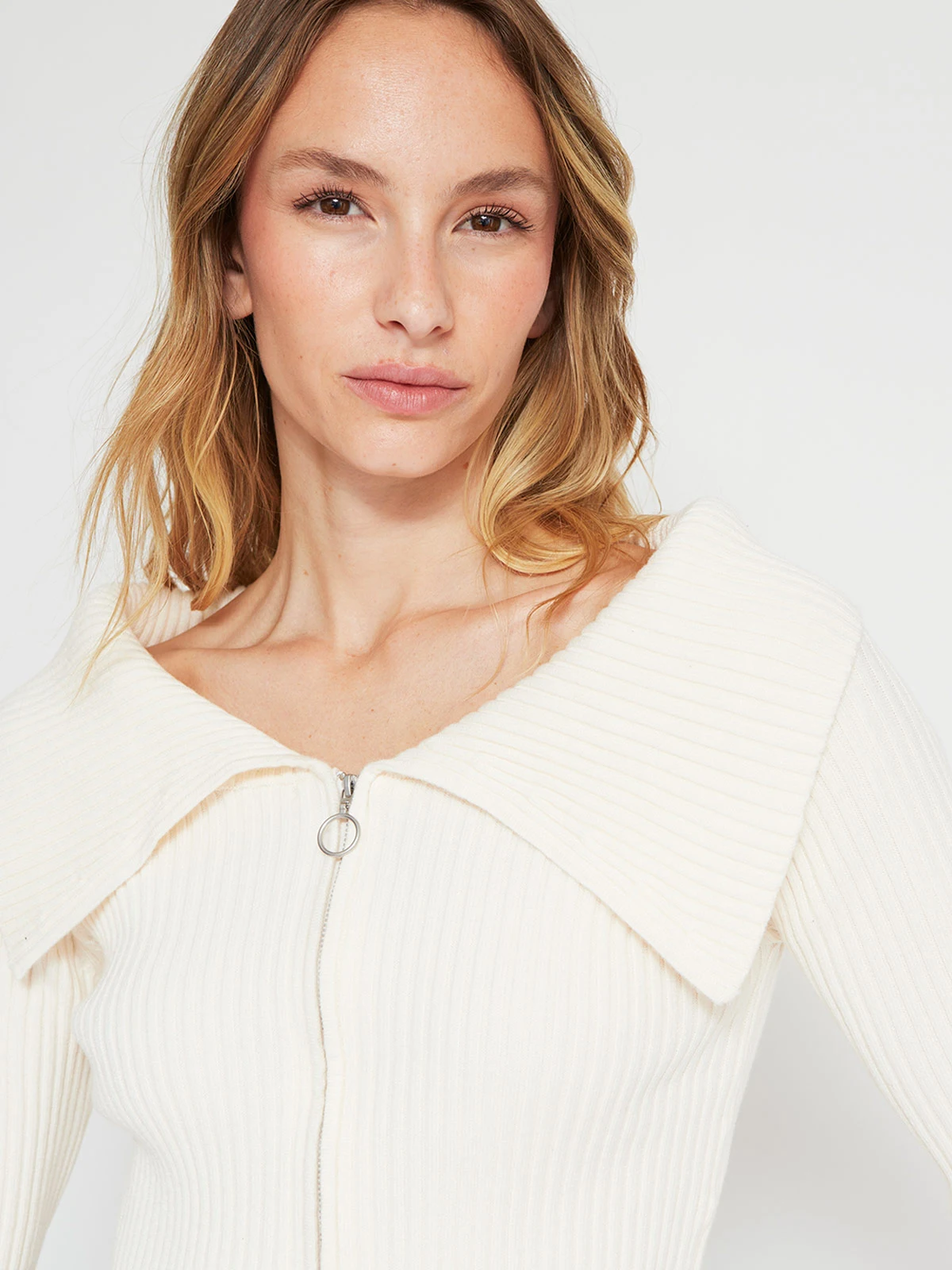 CHOMPA MUJER INDEX CUELLO - 3