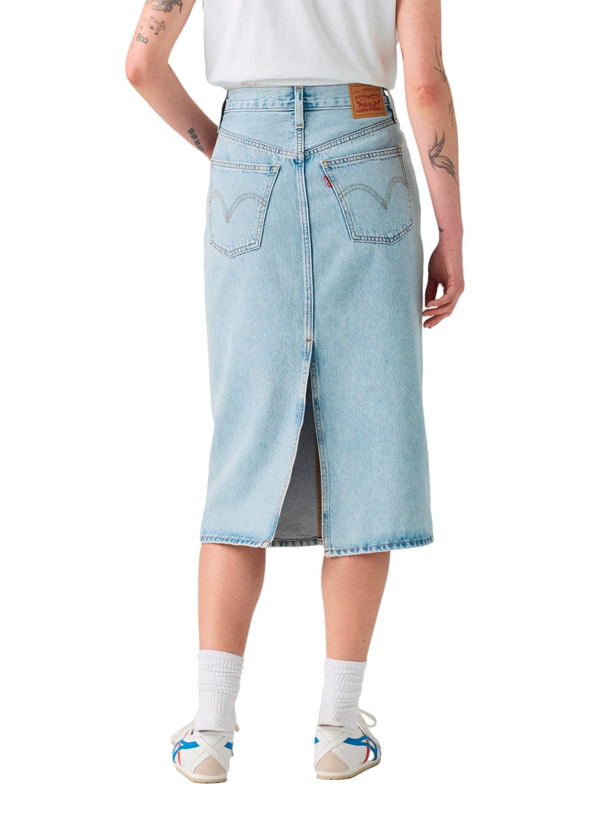 FALDA SHORT MUJER LEVI'S BACK SLIT - 4