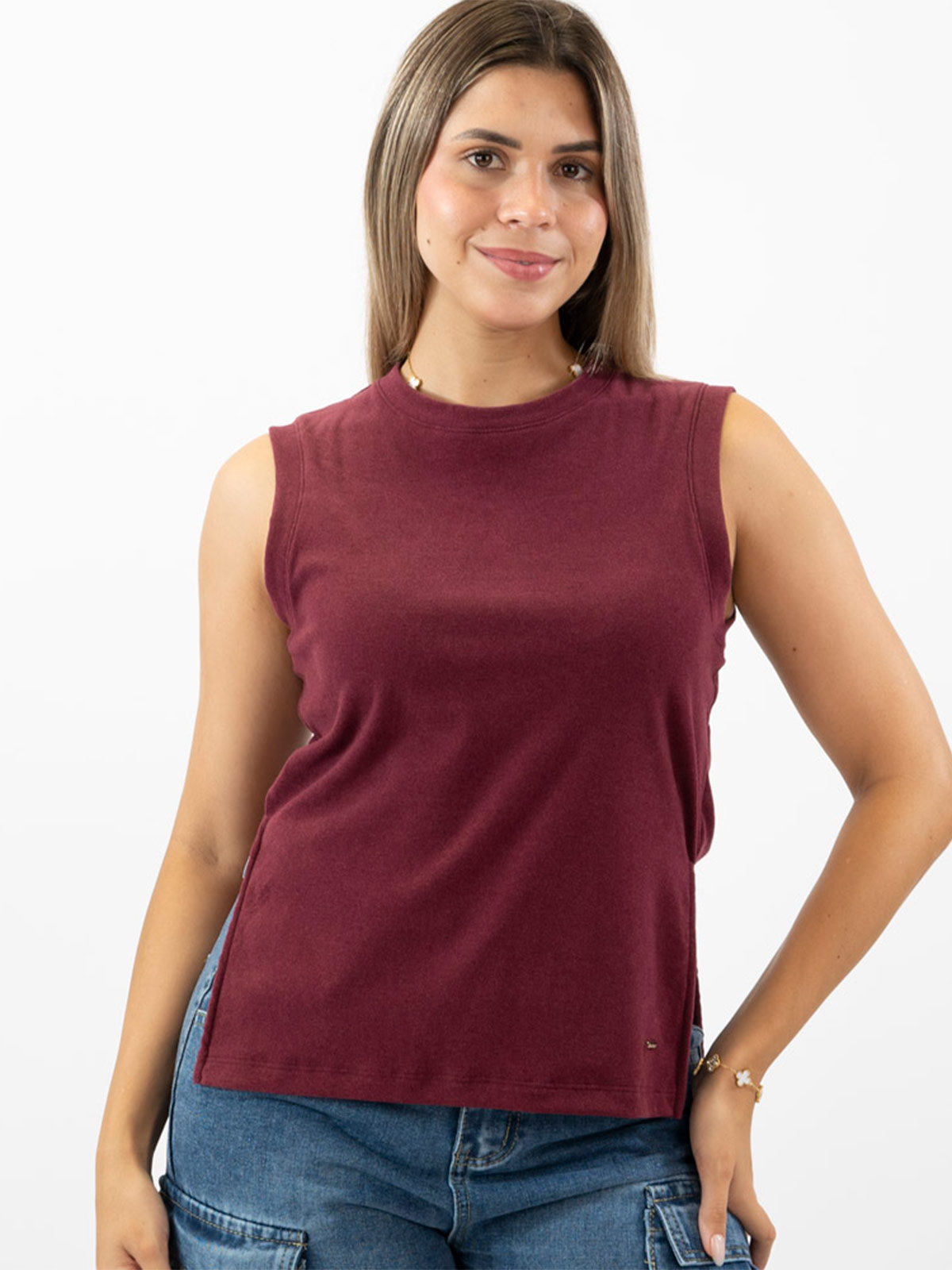 CHOMPA SIN MANGAS MUJER BLACKOUT SARA - 1