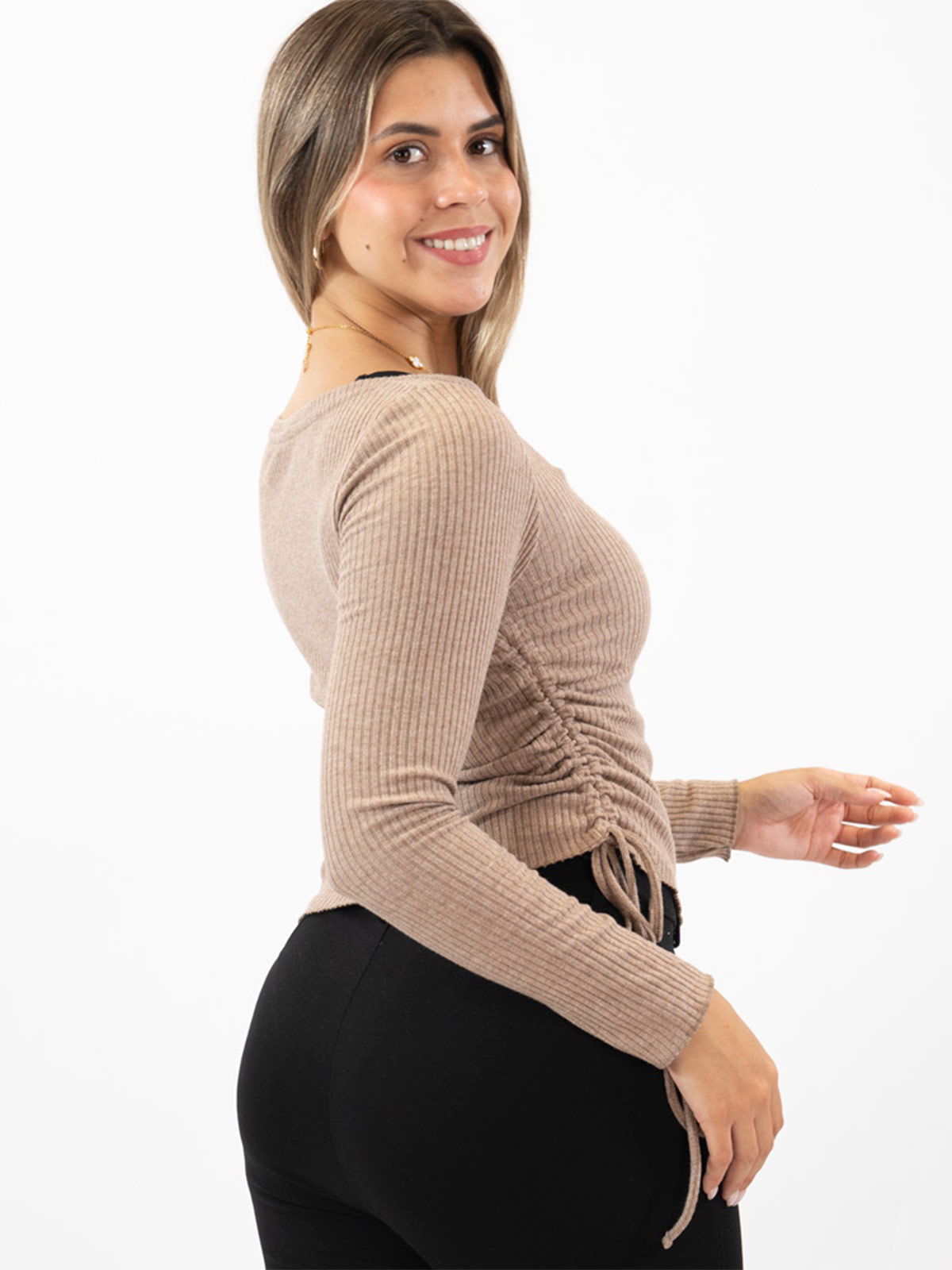 CHOMPA MUJER BLACKOUT SOPHIE - 5