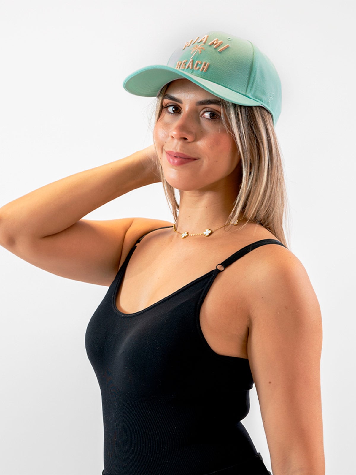 GORRO MUJER BLACKOUT MALIBU - 3