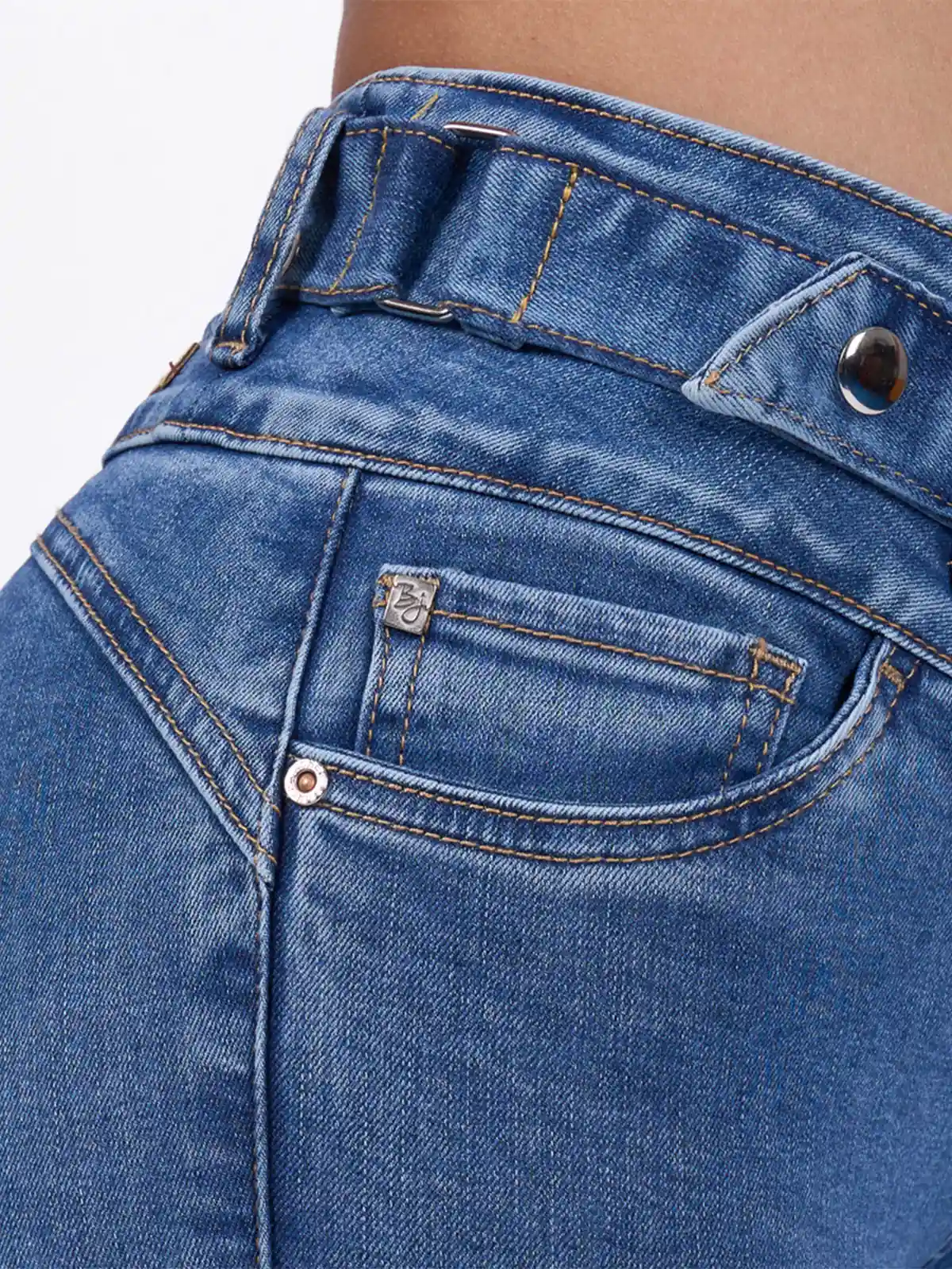JEANS FLARE MUJER BRONCO SALMA - 4