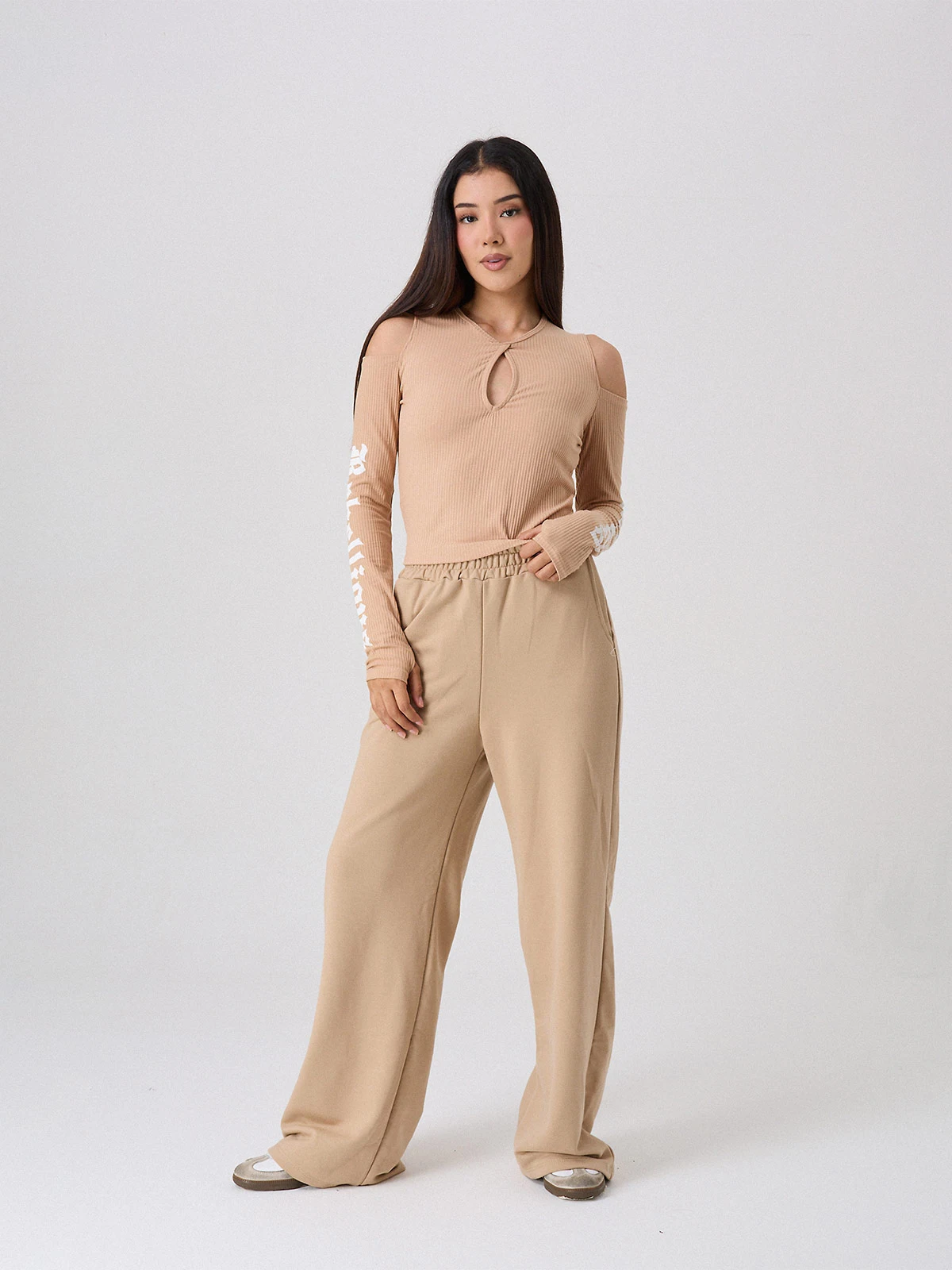PANTALÓN DE BUZO MUJER ALEJANDRA BAIGORRIA ALONDRA - 1