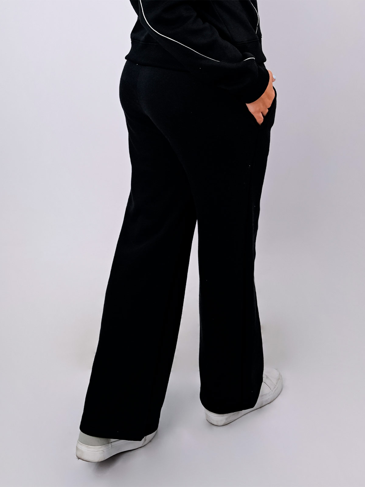 JOGGER MUJER BLACKOUT NYLA - 4
