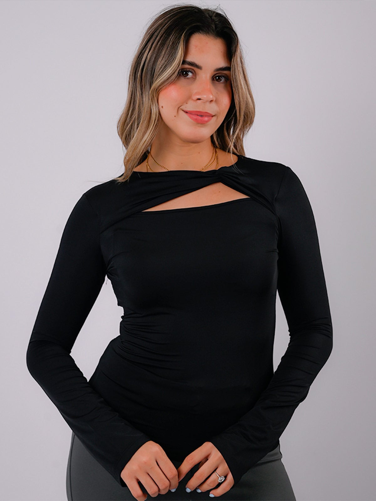 POLO MANGA LARGA MUJER BLACKOUT ARACELI M26 - 1