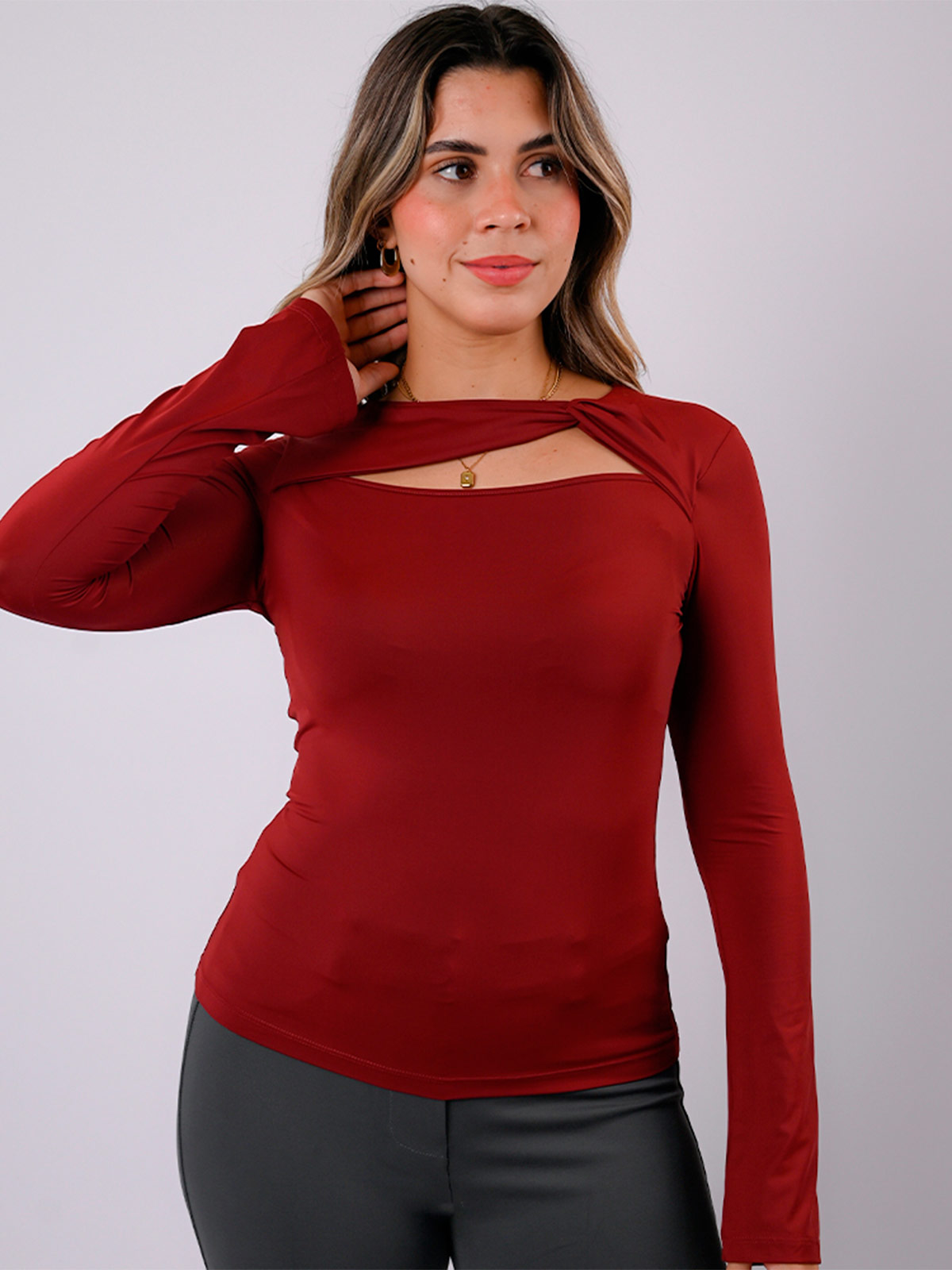 POLO MANGA LARGA MUJER BLACKOUT ARACELI M26 - 1