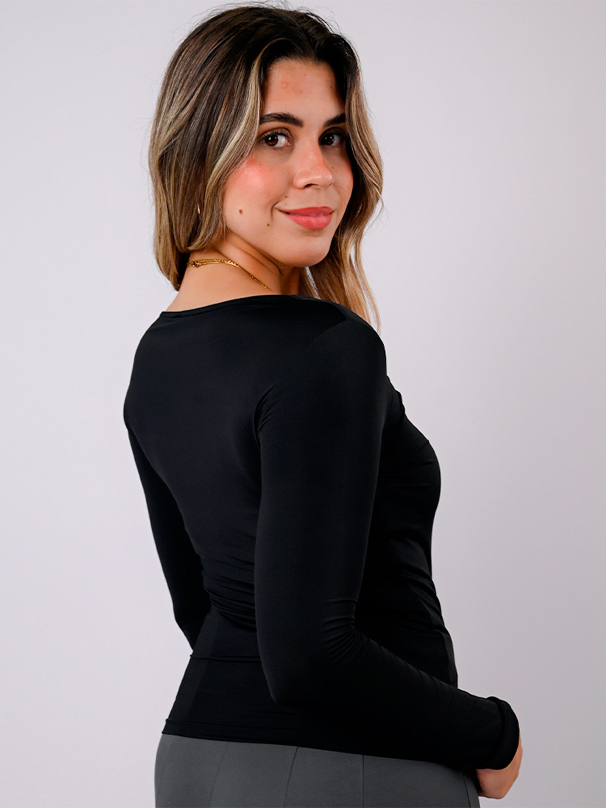 POLO MANGA LARGA MUJER BLACKOUT HELEN M26 - 4