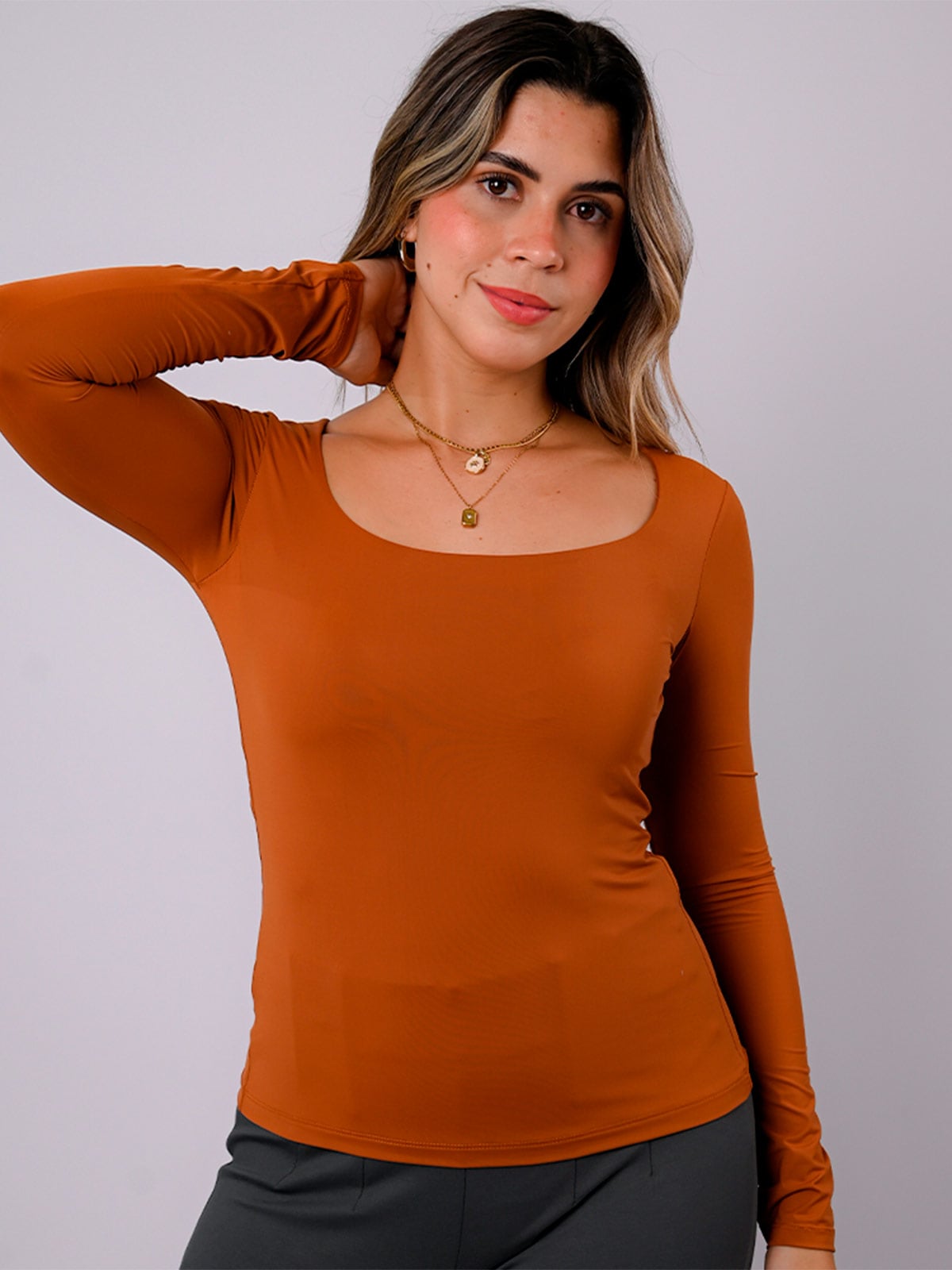 POLO MANGA LARGA MUJER BLACKOUT HELEN M26 - 1