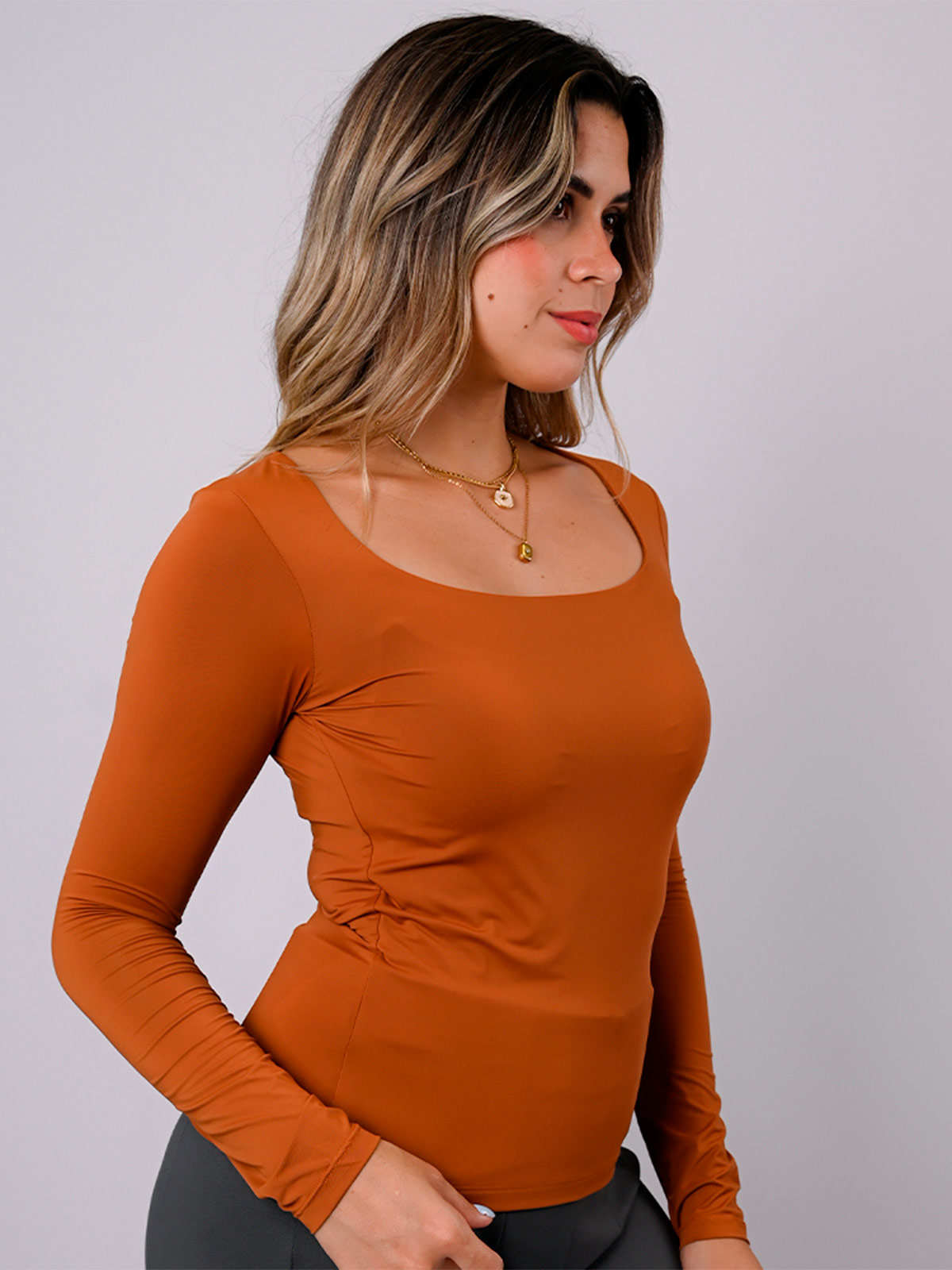 POLO MANGA LARGA MUJER BLACKOUT HELEN M26 - 3