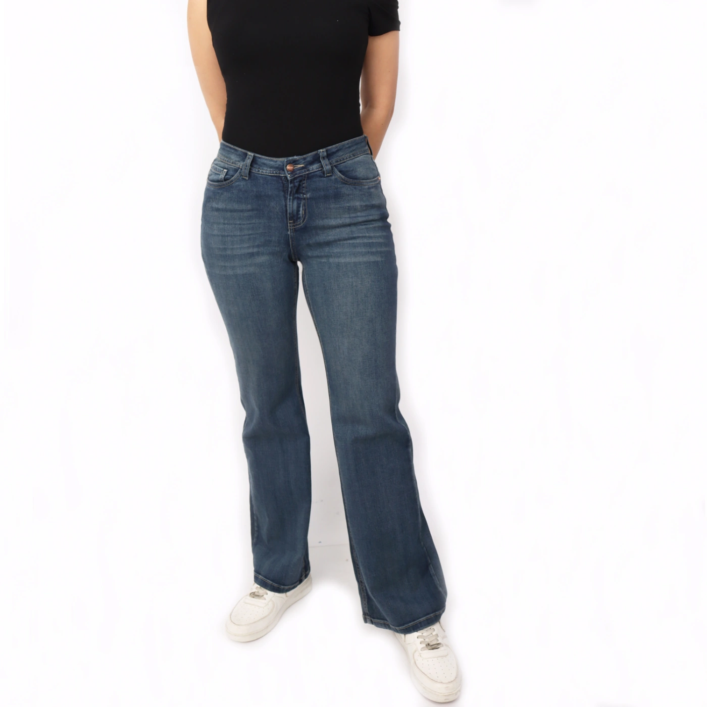 JEAN MUJER KAYRA POBLET PERFECT FIT LOW RISE BOOT CUT VINTAGE - 1