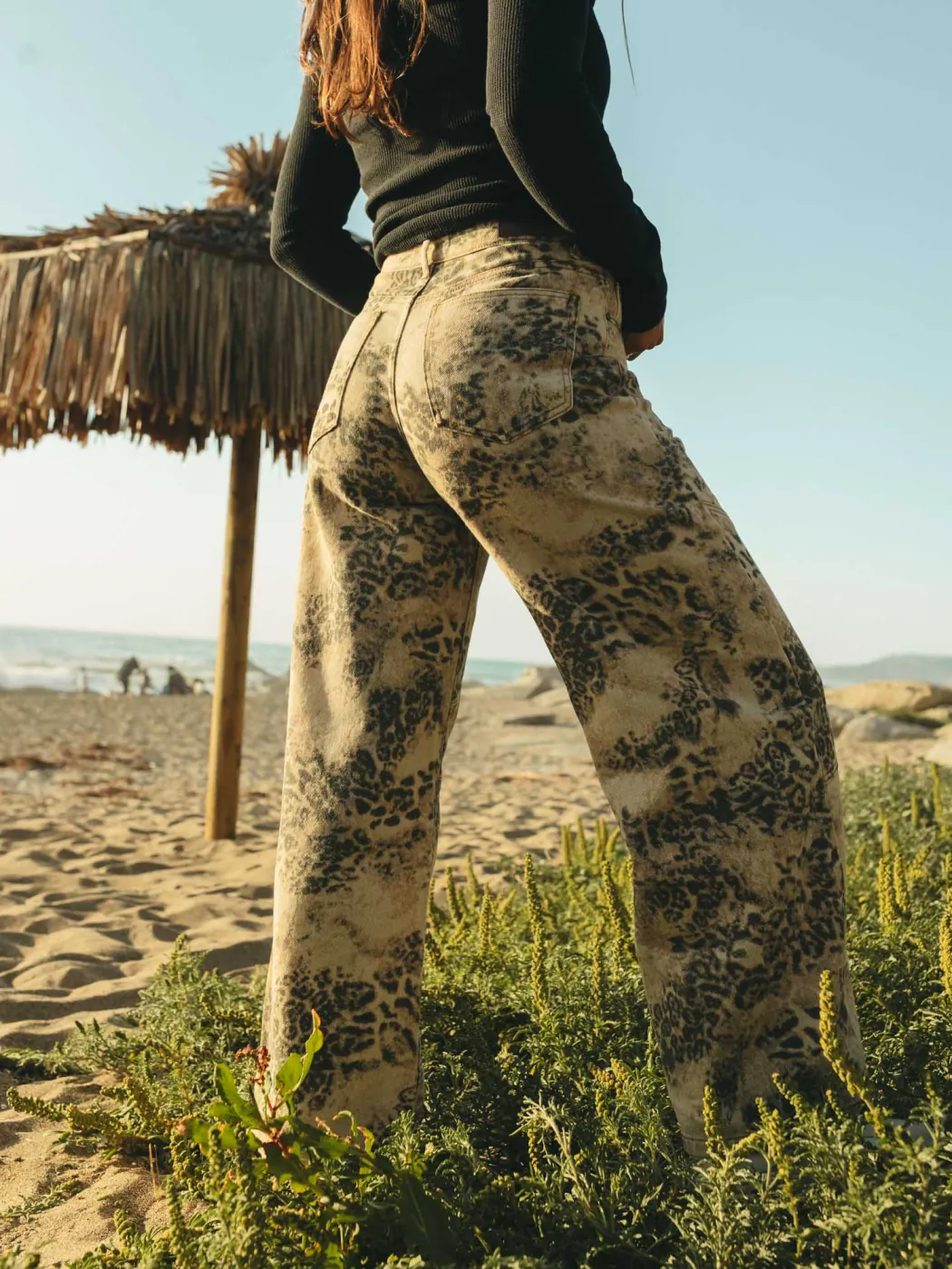PANTALÓN REGULAR MUJER MAUI AND SONS PRINT - 3
