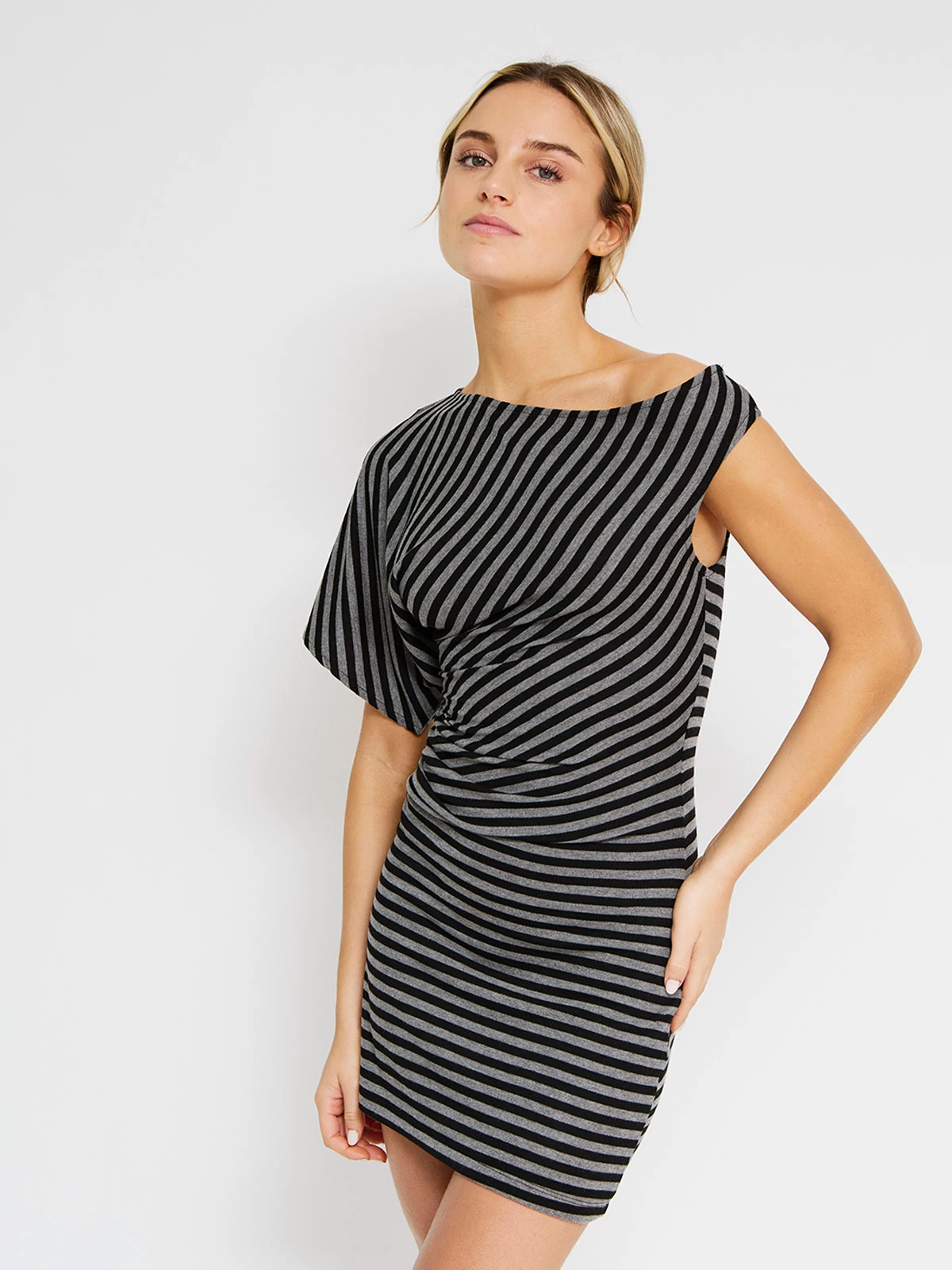VESTIDO CORTO MUJER INDEX ASIMÉTRICO - 2