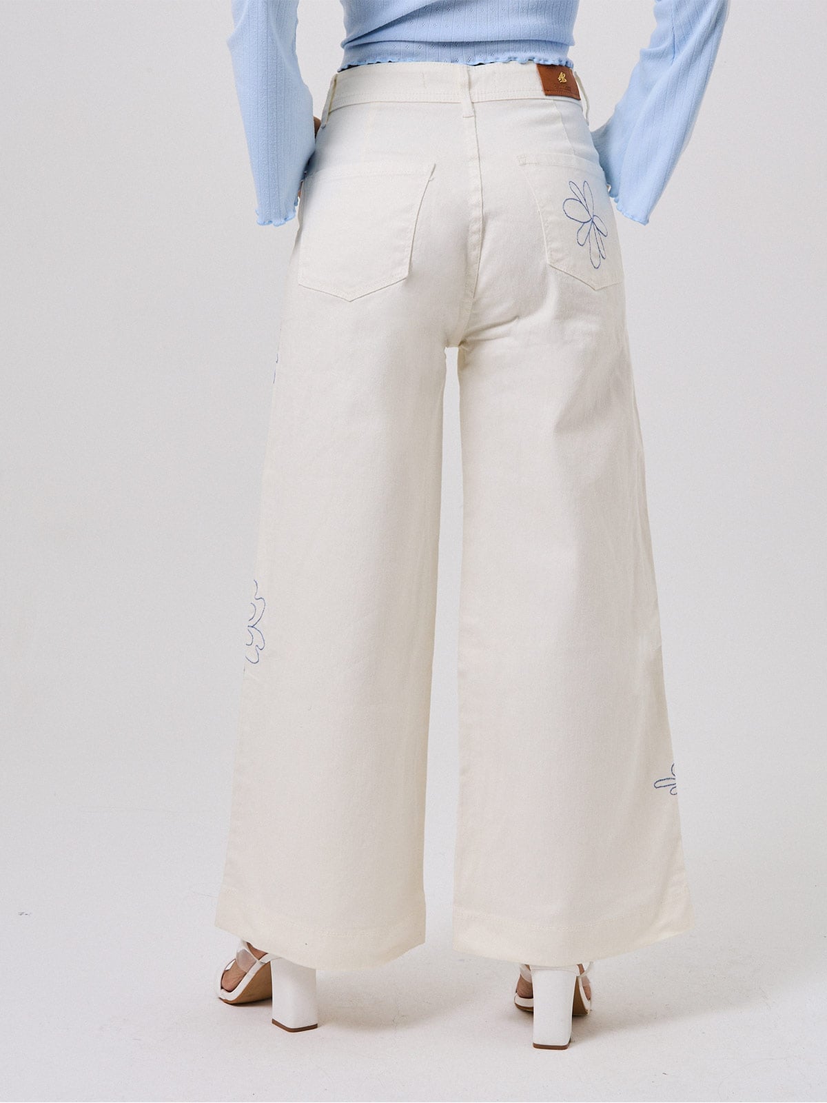 JEAN REGULAR FIT MUJER ALEJANDRA BAIGORRIA OLIVIA - 3
