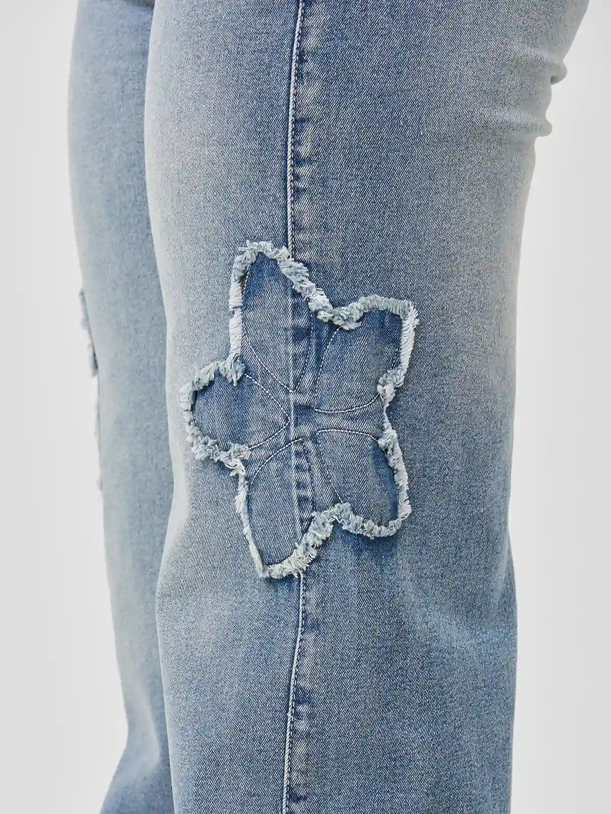 JEAN REGULAR FIT MUJER ALEJANDRA BAIGORRIA MICHEL - 4