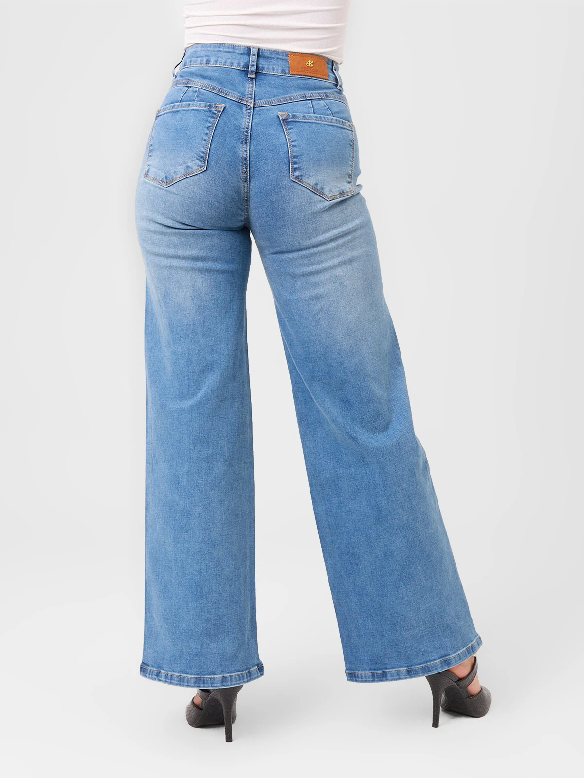 JEANS REGULAR MUJER ALEJANDRA BAIGORRIA KASANDRA 070 - 3