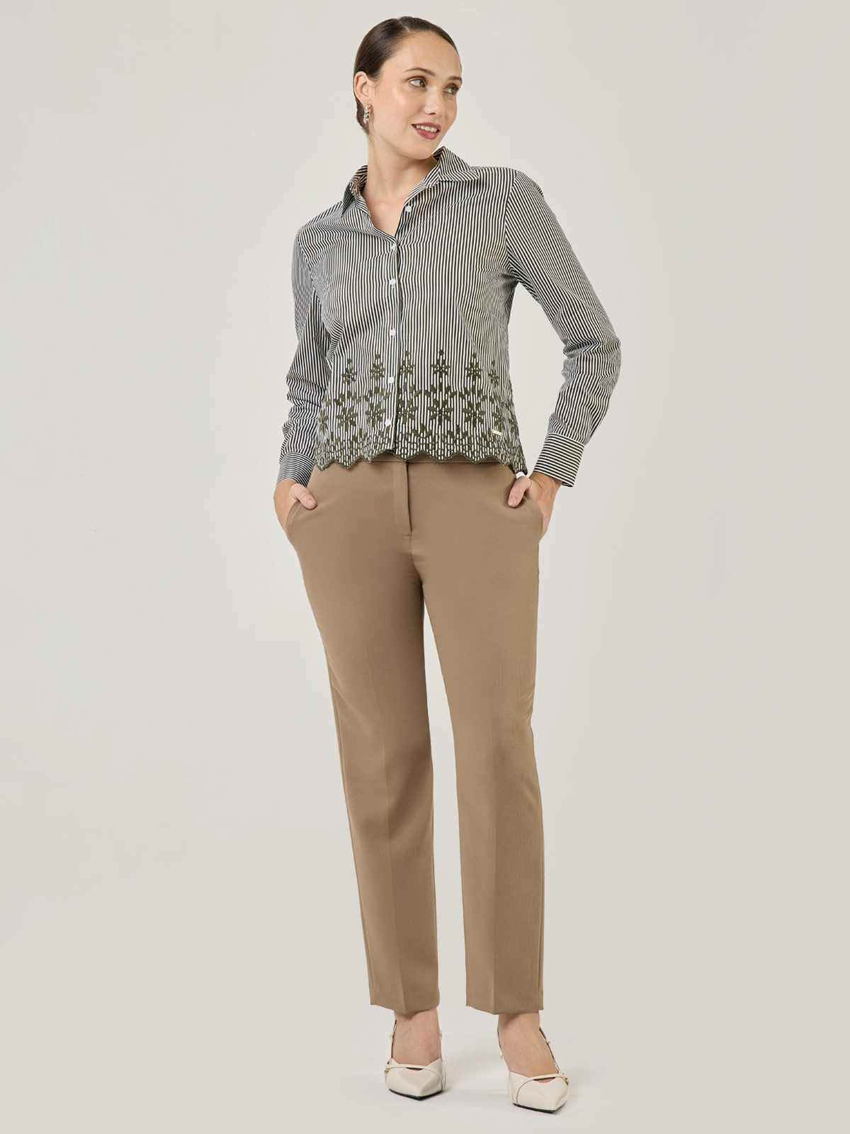 PANTALÓN REGULAR FIT MUJER JOHN HOLDEN WOMAN BORAN - 4
