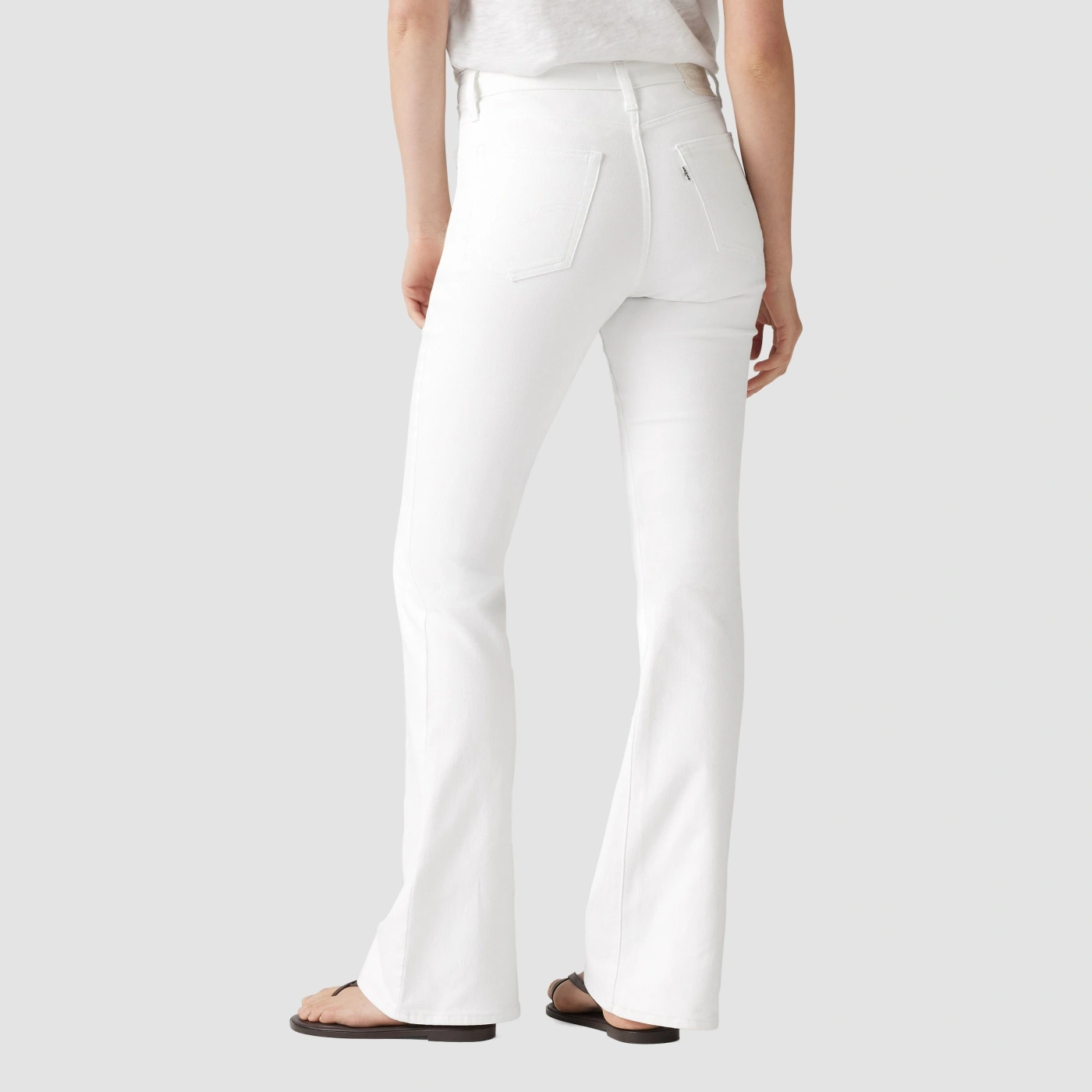 JEAN FLARE MUJER LEVI'S 726 SOFT CLEAN WHITE - 4