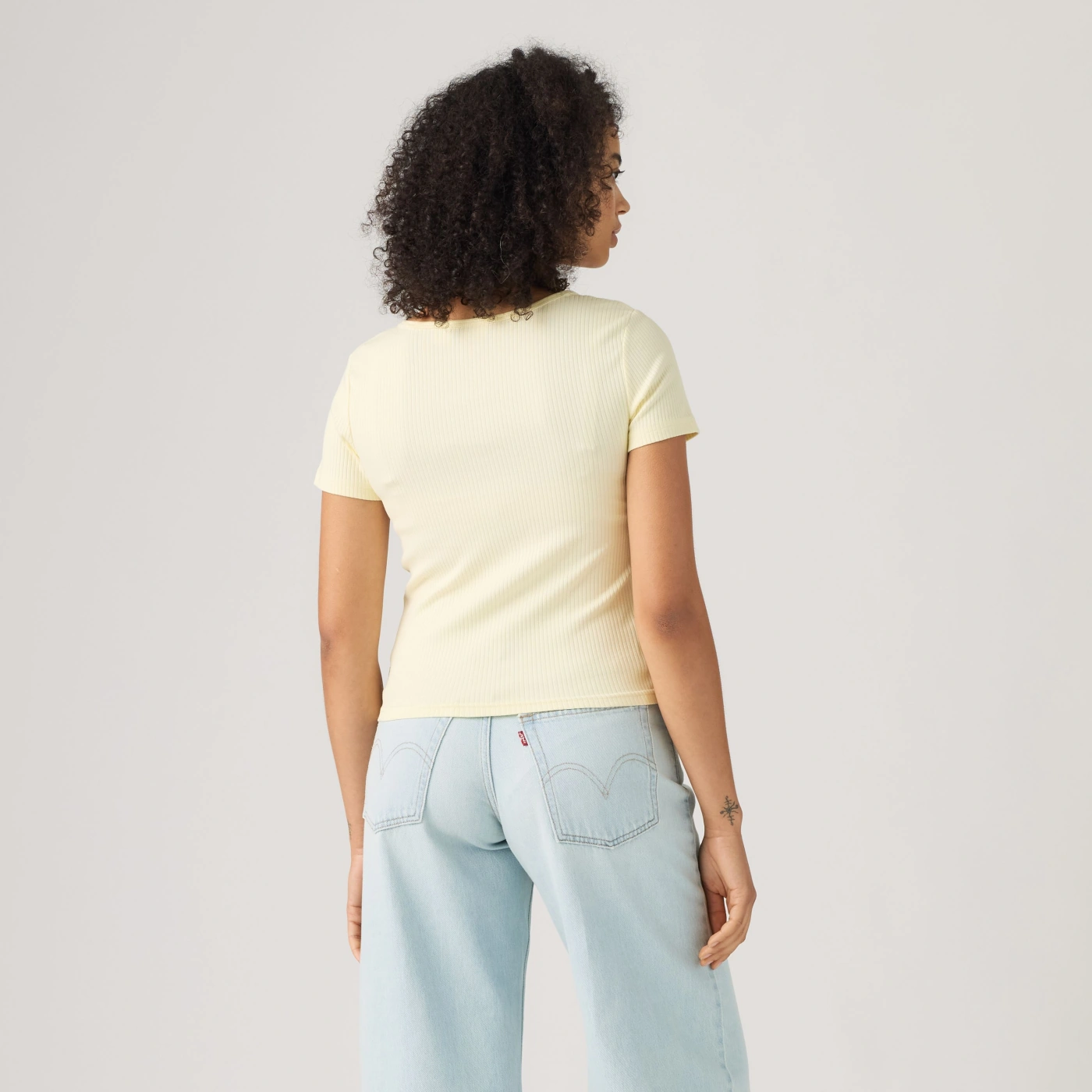 POLO MUJER LEVI'S AUSTEN BUTTON THROUGH PEAR SORBET RIB - 3
