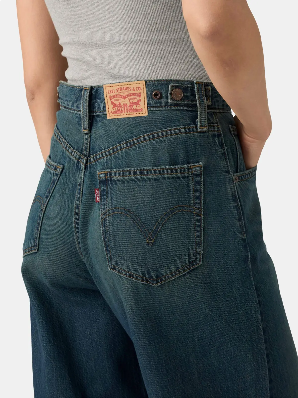 JEAN MUJER LEVI'S BAGGY CINCH - 5