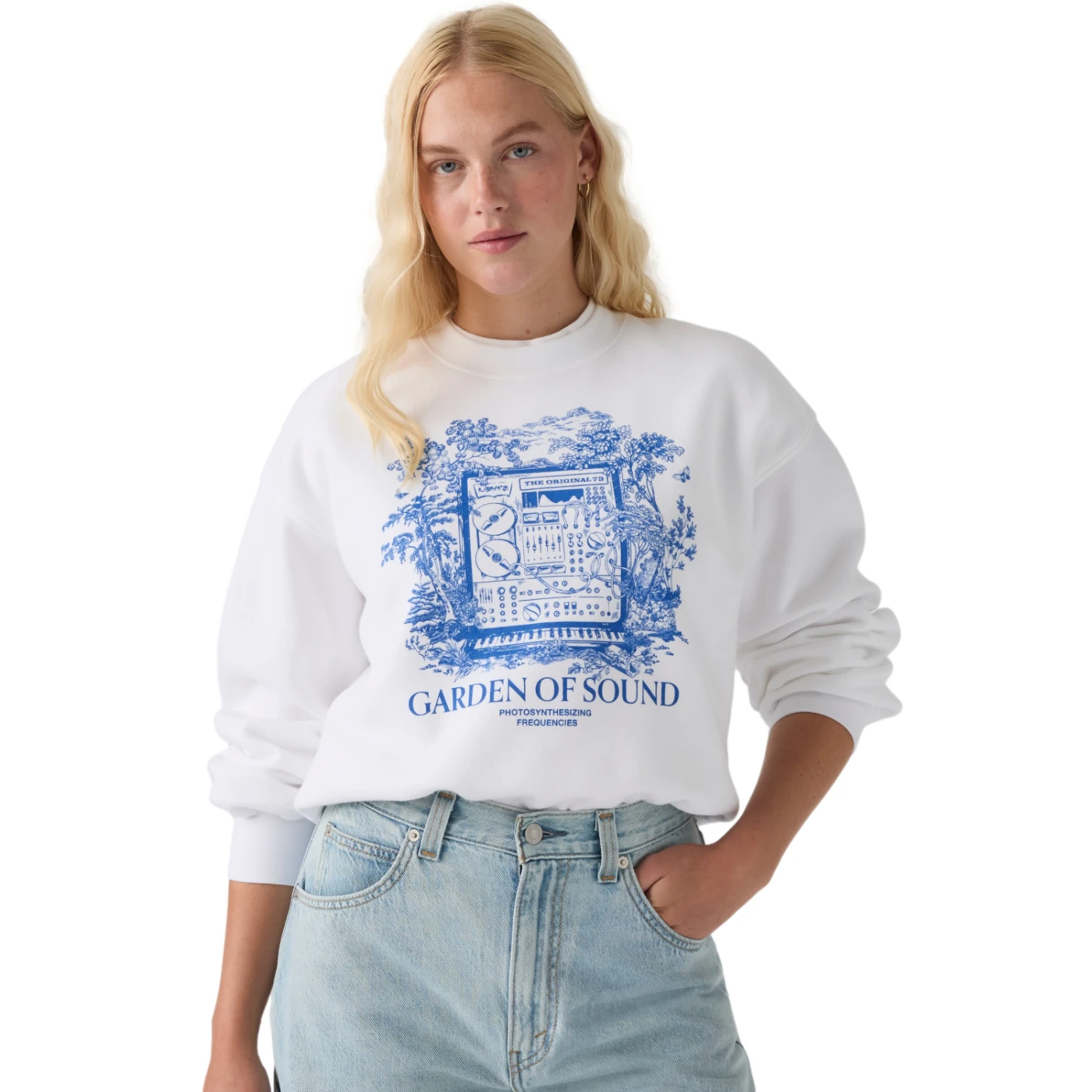 POLERA MUJER LEVI'S EVERYDAY CREW 2.0 ARDEN OF SOUNDS BRIGHT WHITE - 4