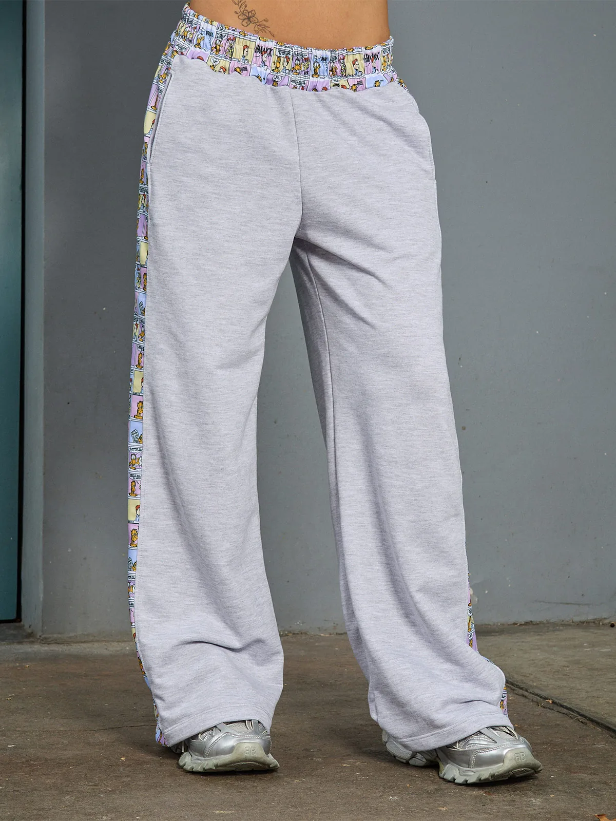 PANTALÓN REGULAR FIT MUJER ALEJANDRA BAIGORRIA CUADRO GARFIELD - 2