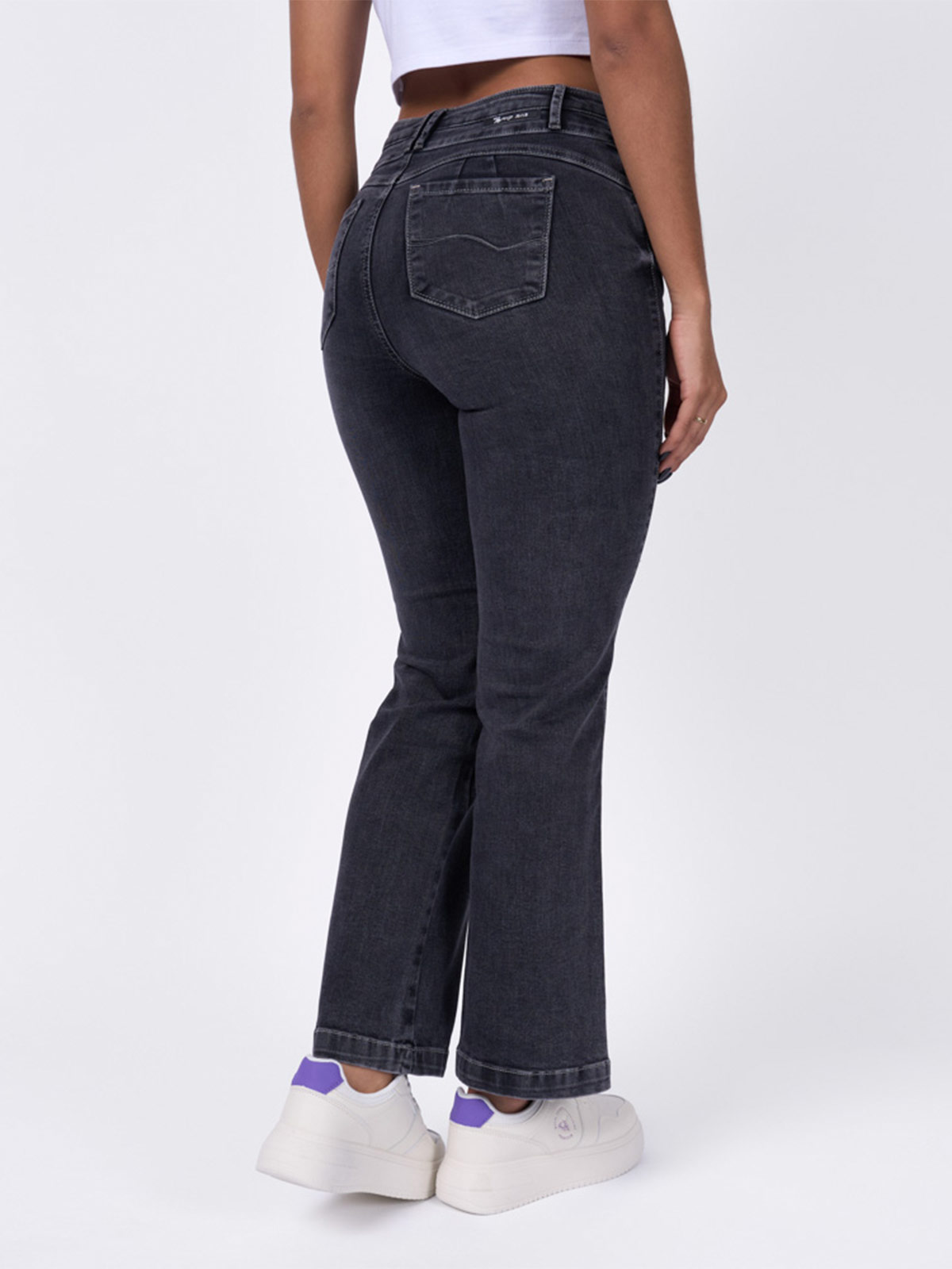 JEAN RECTO MUJER BRONCO MIRHTA - 2