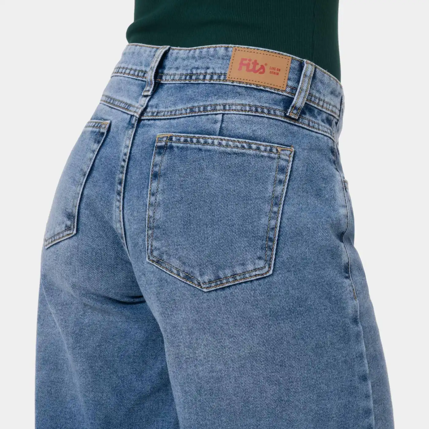 JEAN MUJER PIONIER BARREL XENAE 1 - 5