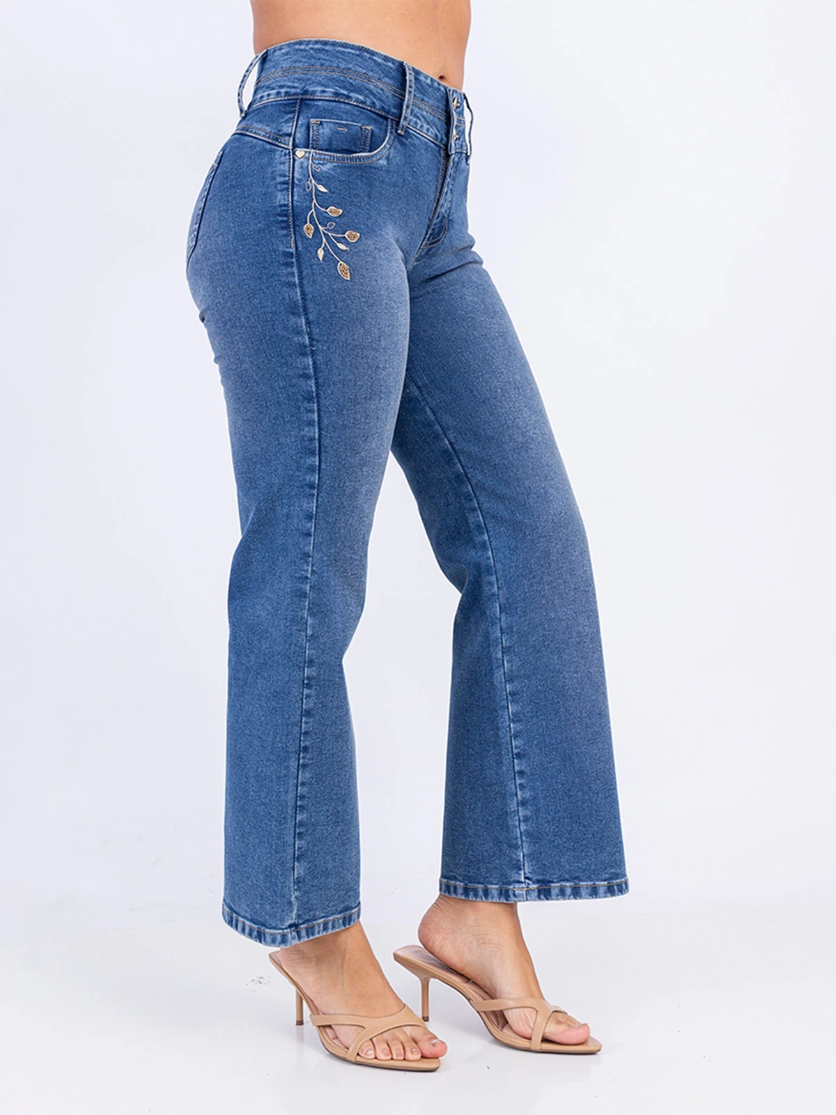 JEANS ALGODÓN REGULAR MUJER SODA BLUES BORDADO BENETI - 4