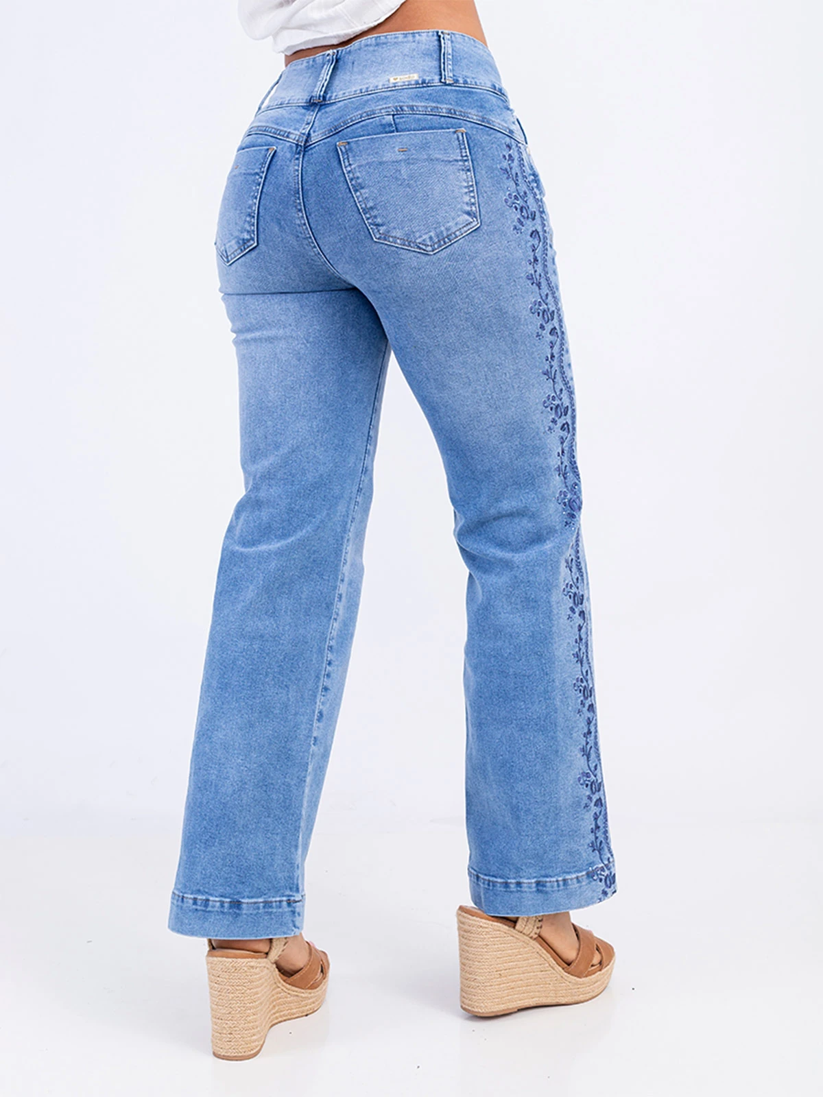 JEANS ALGODÓN REGULAR MUJER SODA BLUES BORDADO MONROY - 3