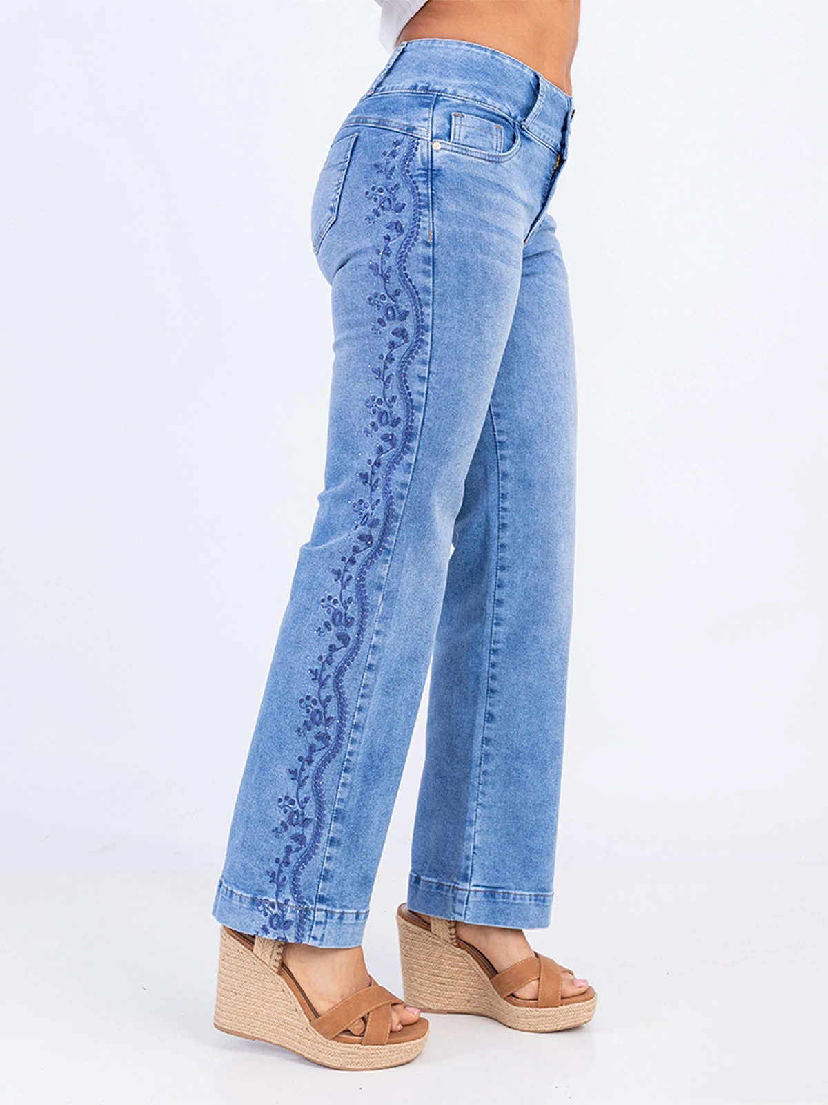 JEANS ALGODÓN REGULAR MUJER SODA BLUES BORDADO MONROY - 4