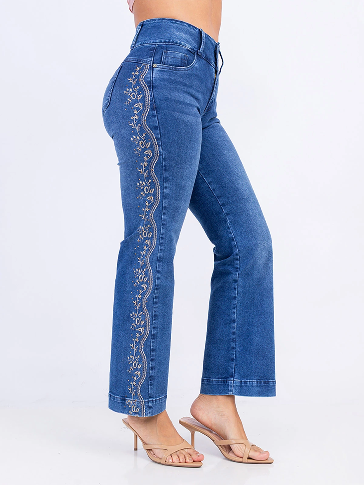 JEANS ALGODÓN REGULAR MUJER SODA BLUES BORDADO MONROY - 4