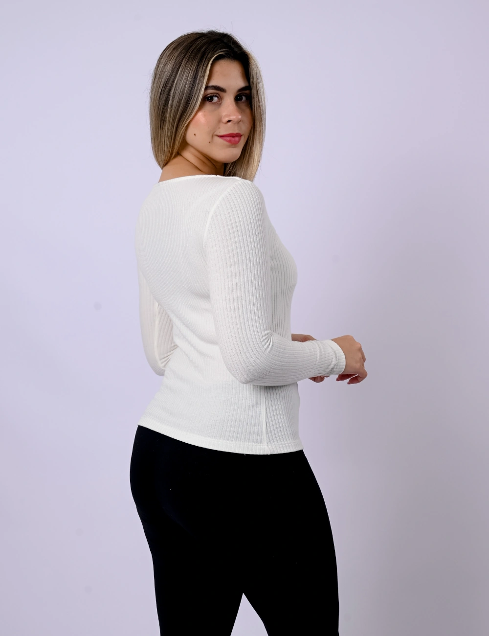 POLO MANGA LARGA MUJER BLACKOUT ANNIE - 4