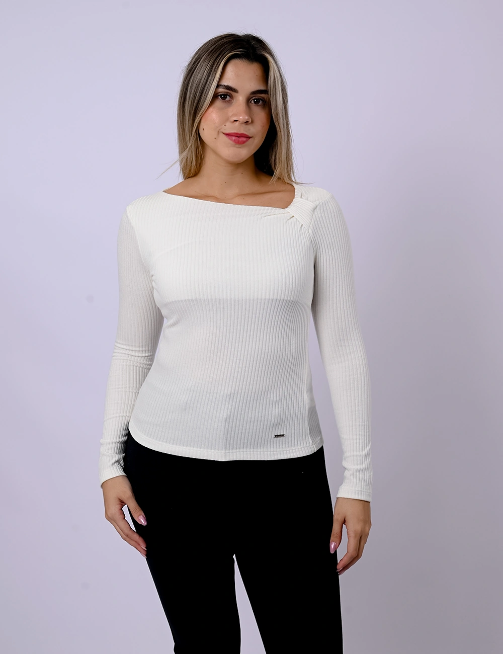 POLO MANGA LARGA MUJER BLACKOUT ANNIE - 1