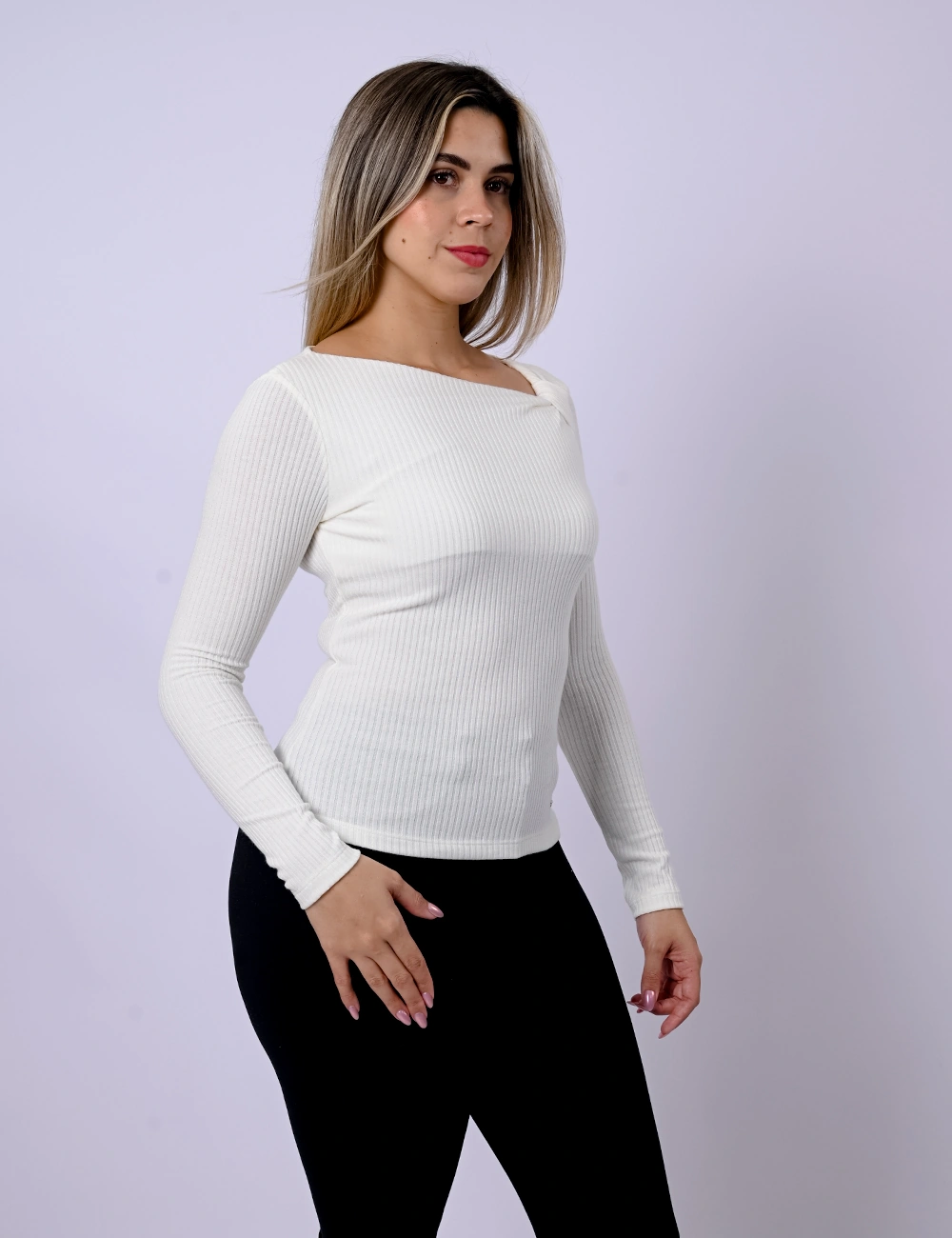 POLO MANGA LARGA MUJER BLACKOUT ANNIE - 3