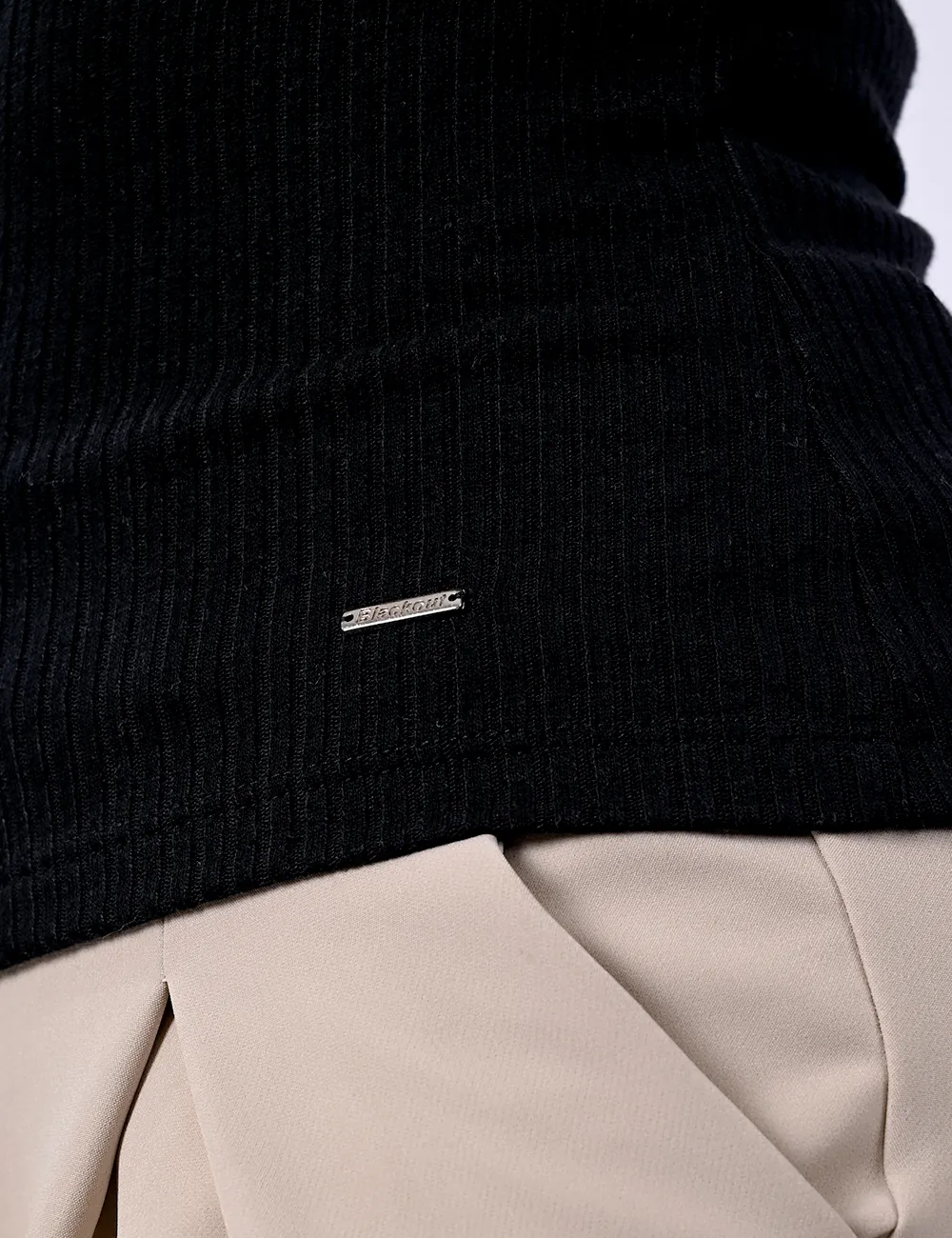 POLO MANGA LARGA MUJER BLACKOUT ANNIE - 4
