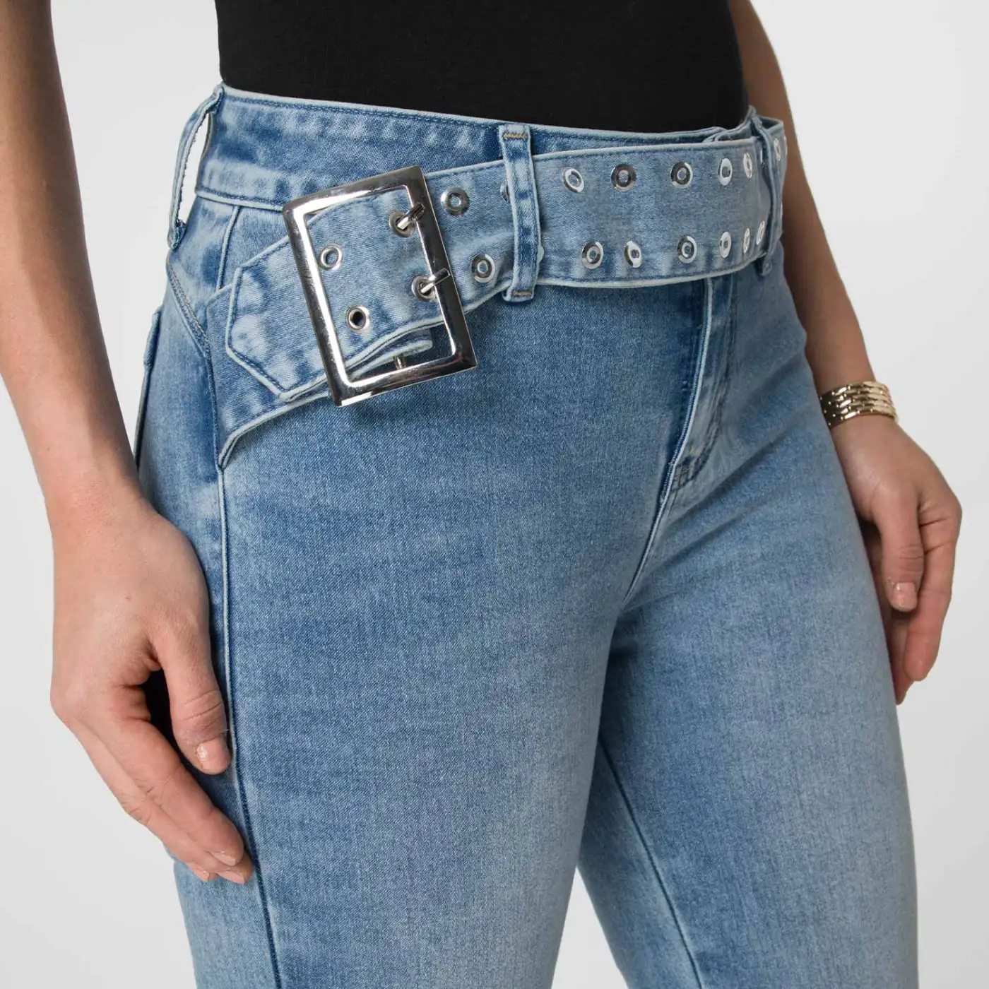 JEAN FLARE MUJER SQUEEZE ZORVIA - 2