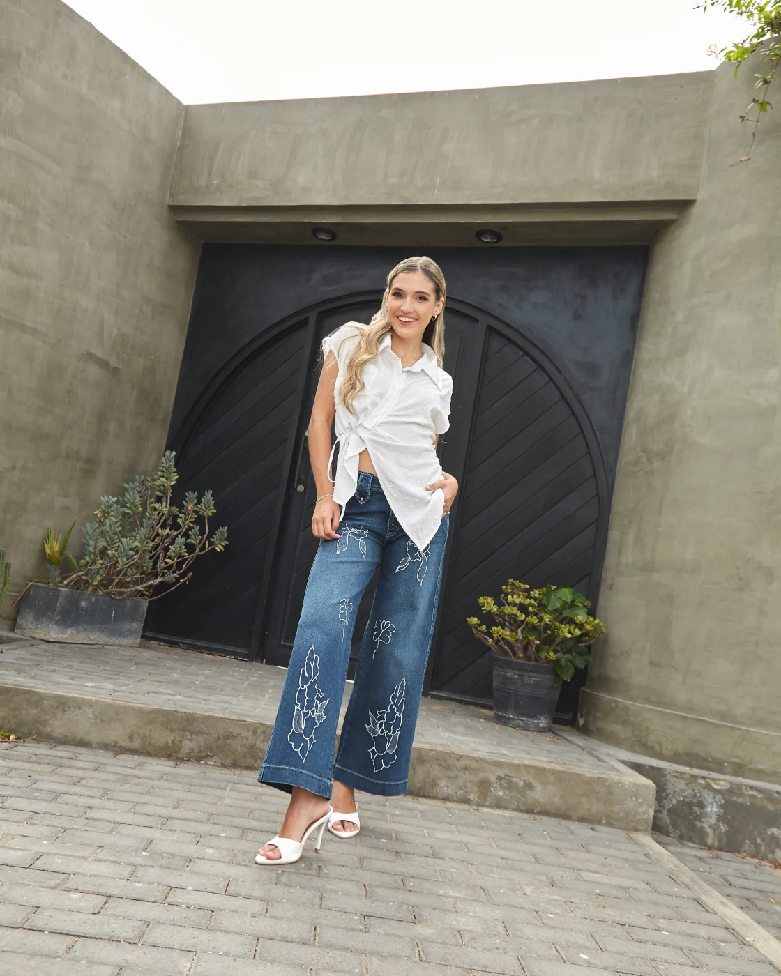 JEANS ALGODÓN REGULAR MUJER ALEJANDRA BAIGORRIA - 1