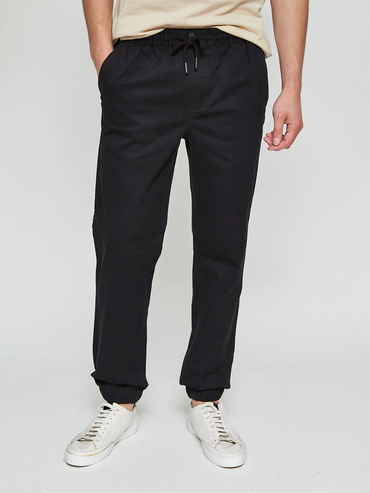 PANTALÓN JOGGER HOMBRE HALF TONY TT - 1