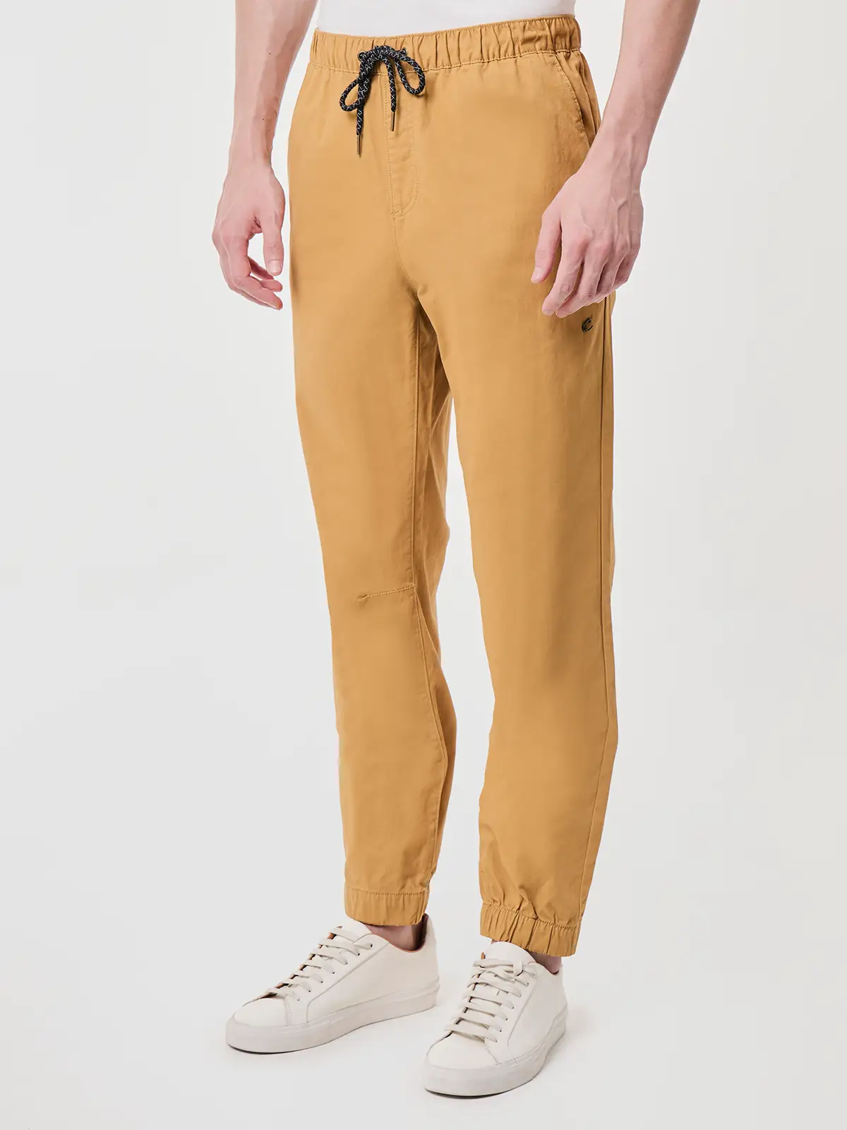 PANTALÓN JOGGER HOMBRE CLOUDBREAK - 3