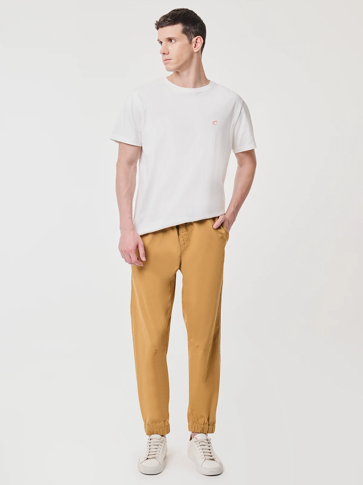 PANTALÓN JOGGER HOMBRE CLOUDBREAK - 5