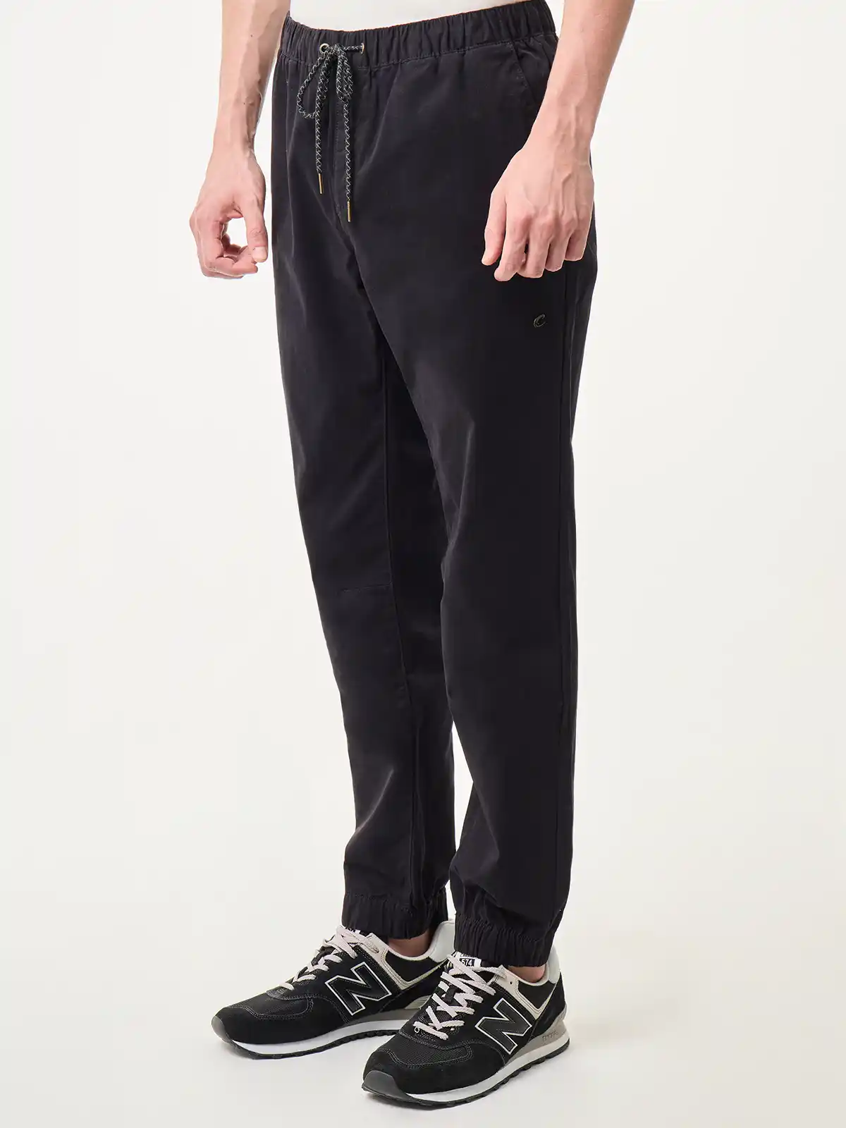 PANTALÓN JOGGER HOMBRE CLOUDBREAK - 3