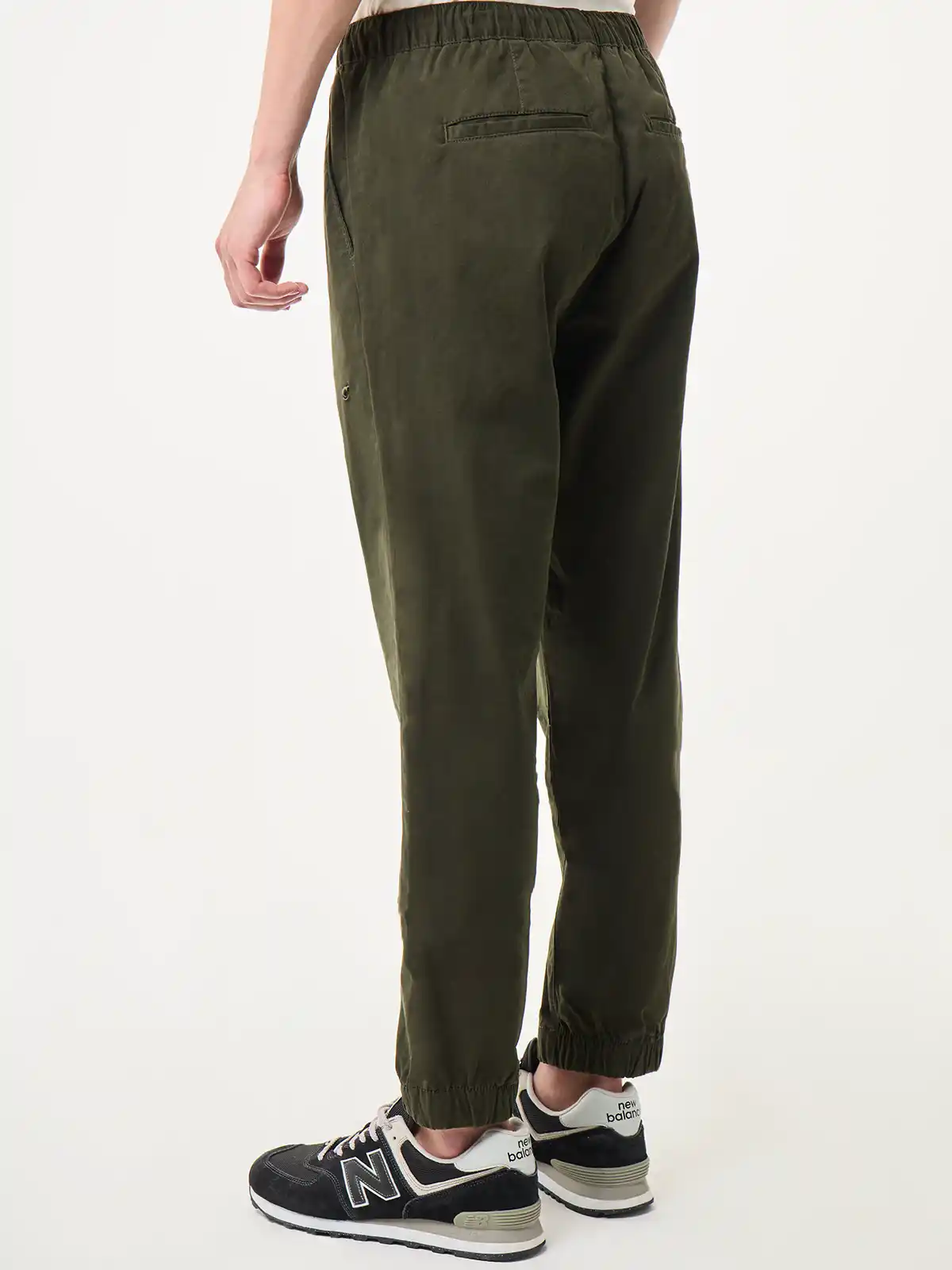 PANTALÓN JOGGER HOMBRE CLOUDBREAK - 2