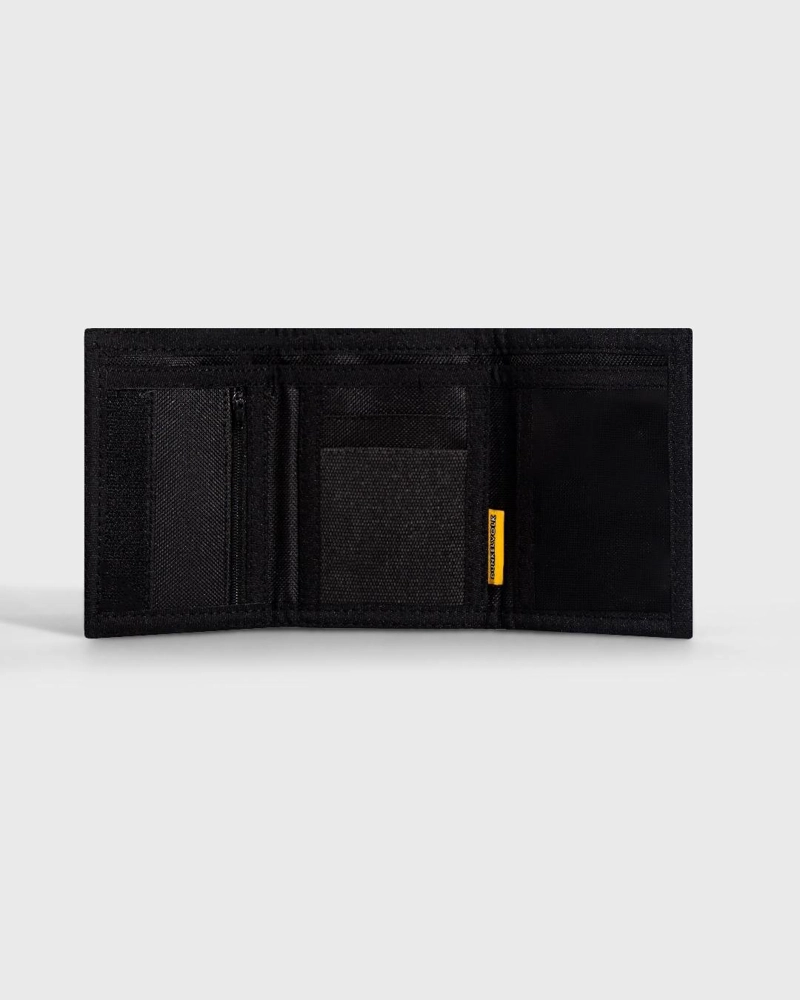 BILLETERA DUNKELVOLK TRIFOLD CANVA - 2