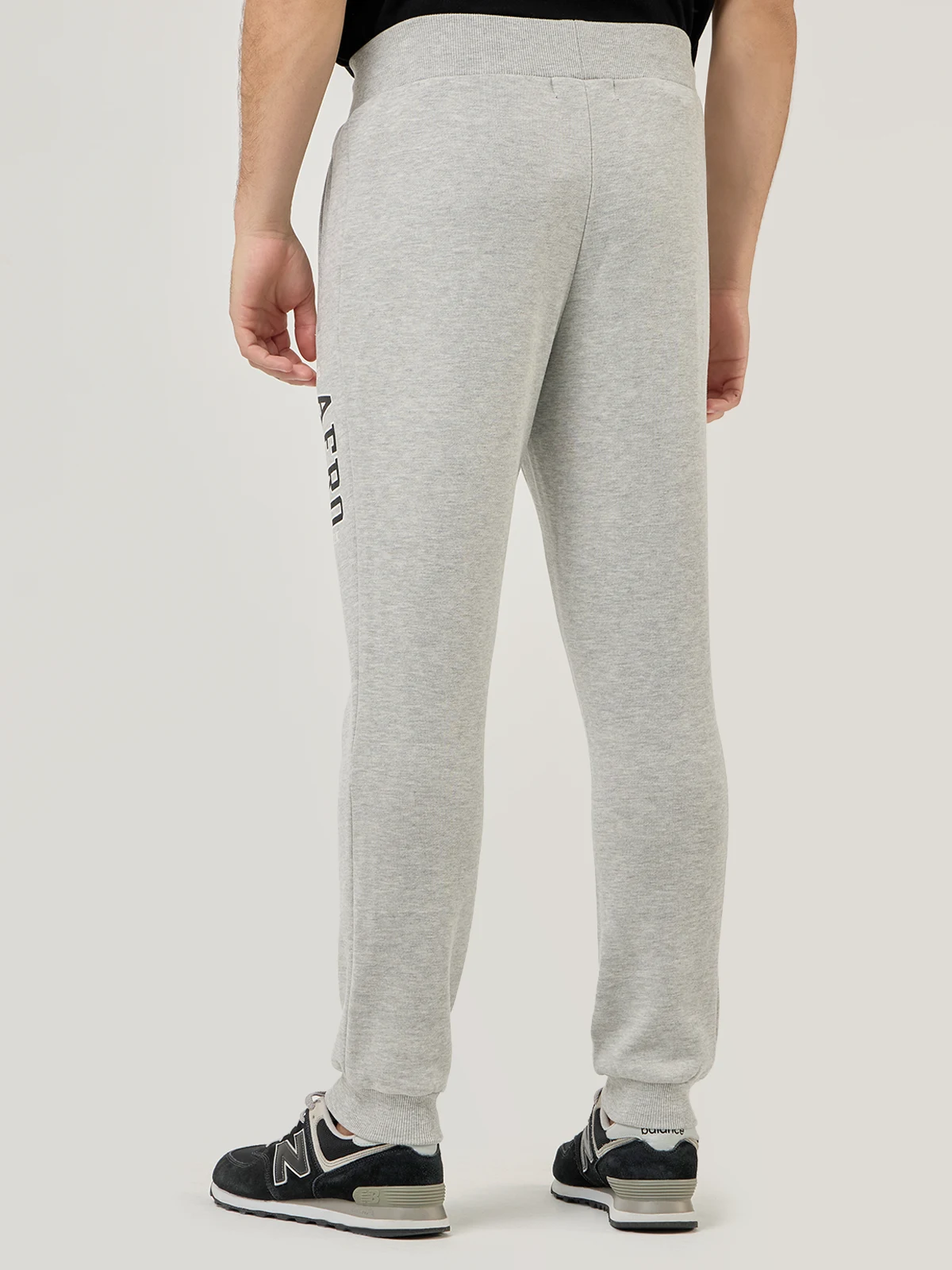 PANTALÓN HOMBRE AERO BUZO - 2